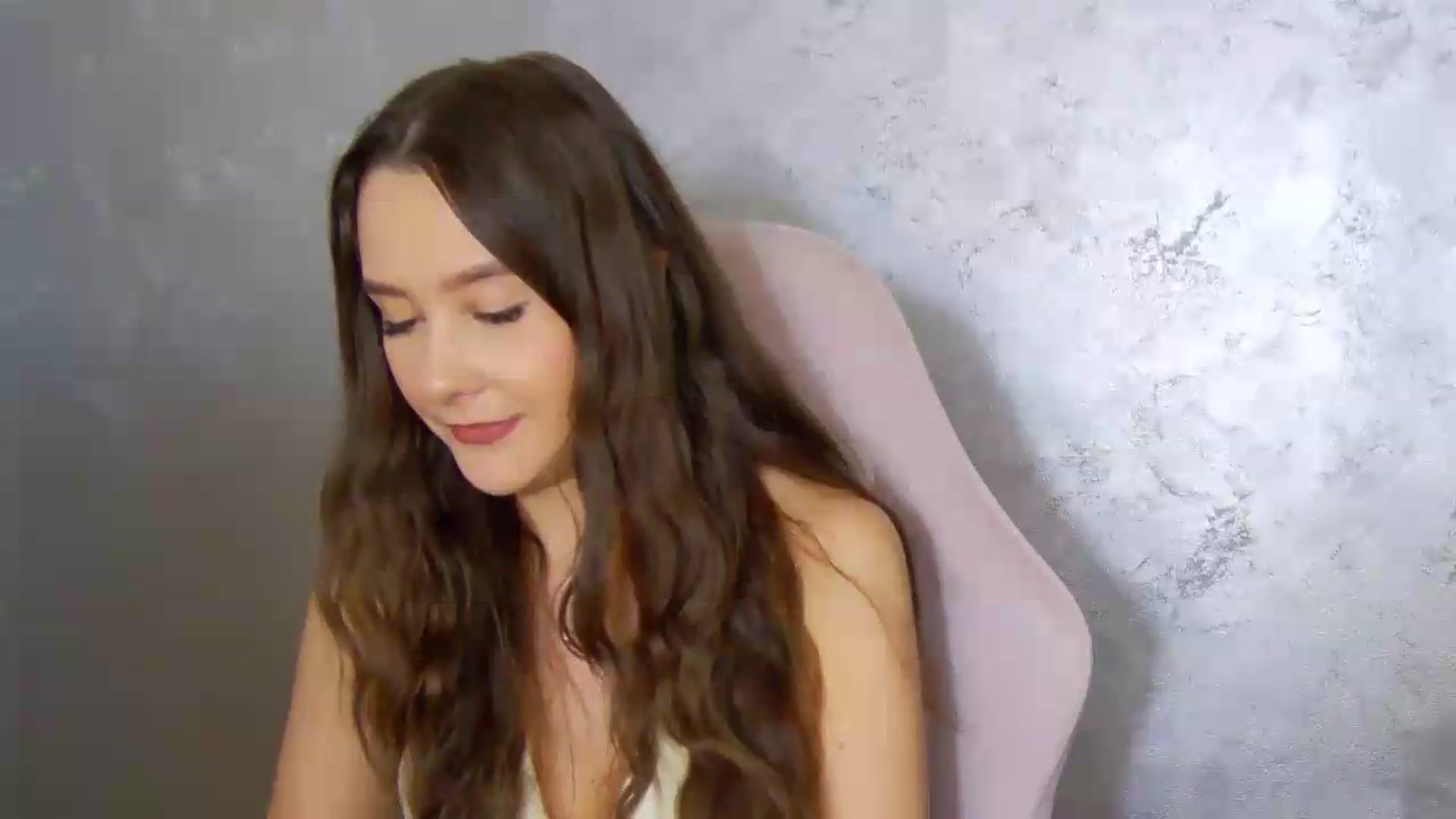 Gallery image thumbnail from Radiance's myfreecams stream on, 06/19/2026, 18:52 image 7 of 20
