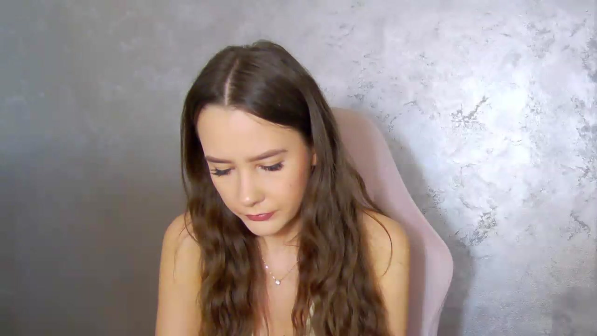 Gallery image thumbnail from Radiance's myfreecams stream on, 06/19/2026, 18:52 image 2 of 20