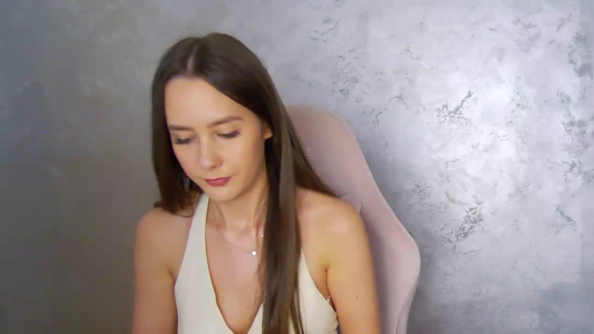 Gallery image thumbnail from Radiance's myfreecams stream on, 06/24/2026, 17:46 image 14 of 20