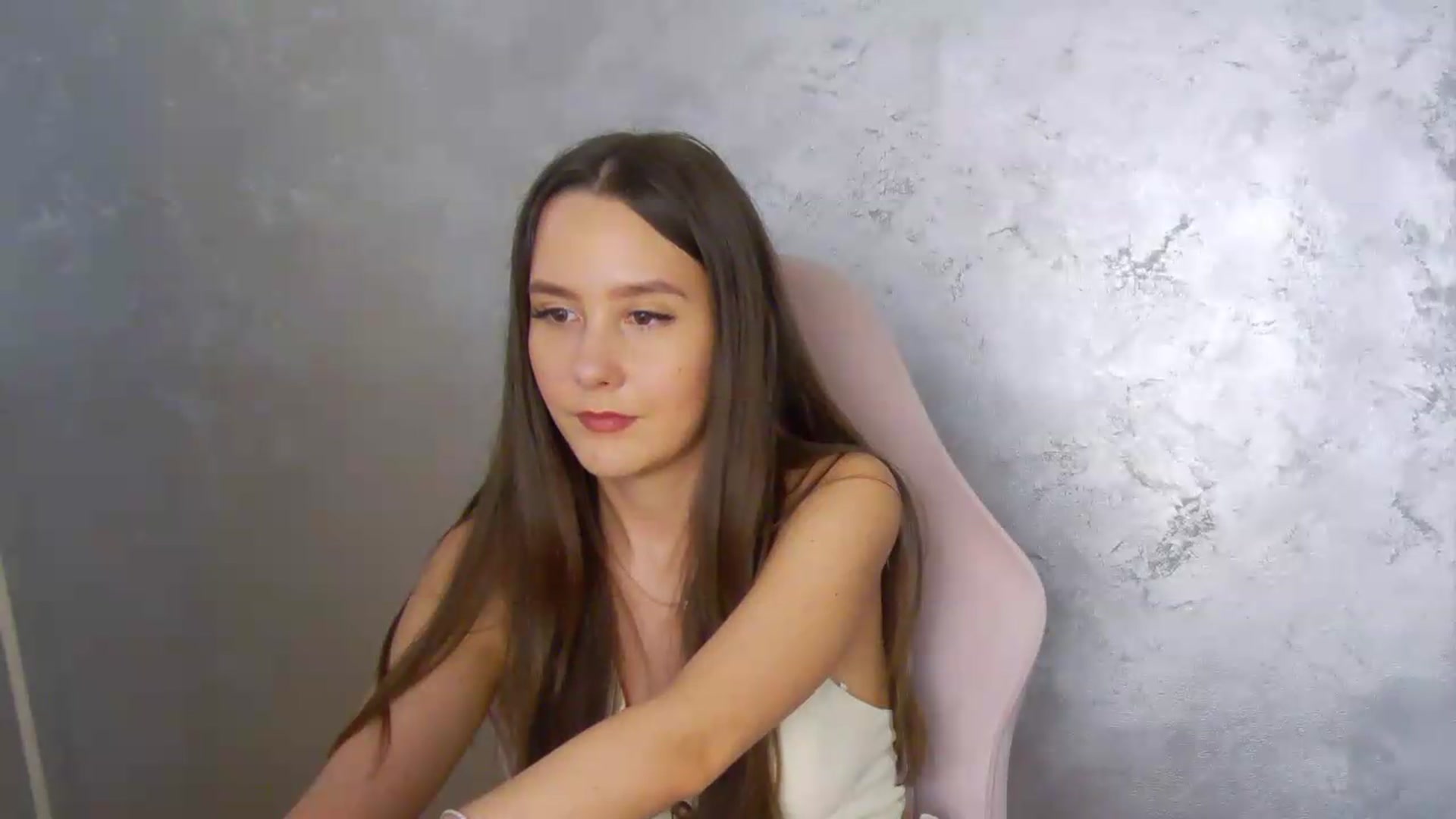 Gallery image thumbnail from Radiance's myfreecams stream on, 06/24/2026, 19:18 image 13 of 20