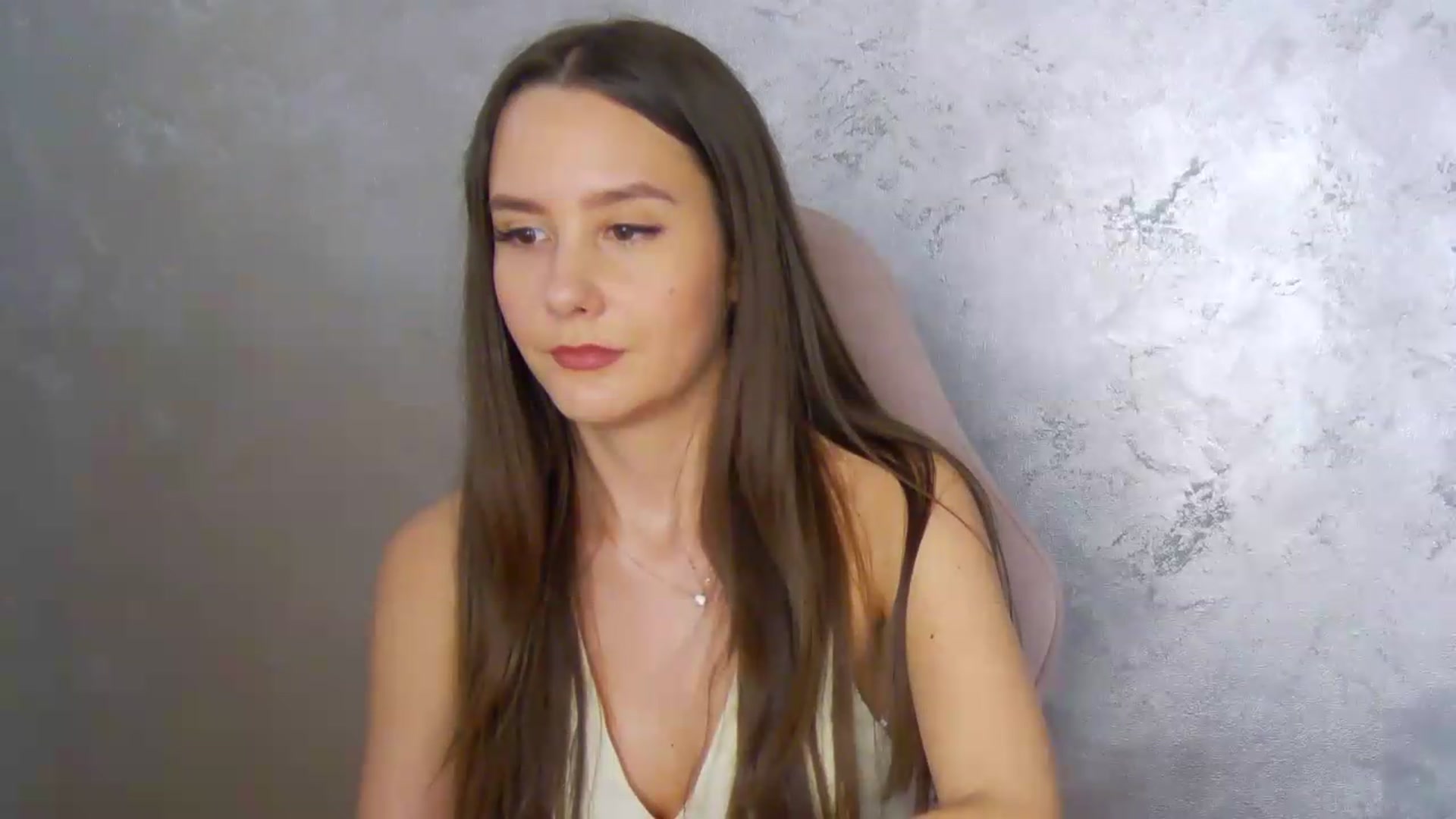 Gallery image thumbnail from Radiance's myfreecams stream on, 06/24/2026, 19:18 image 7 of 20