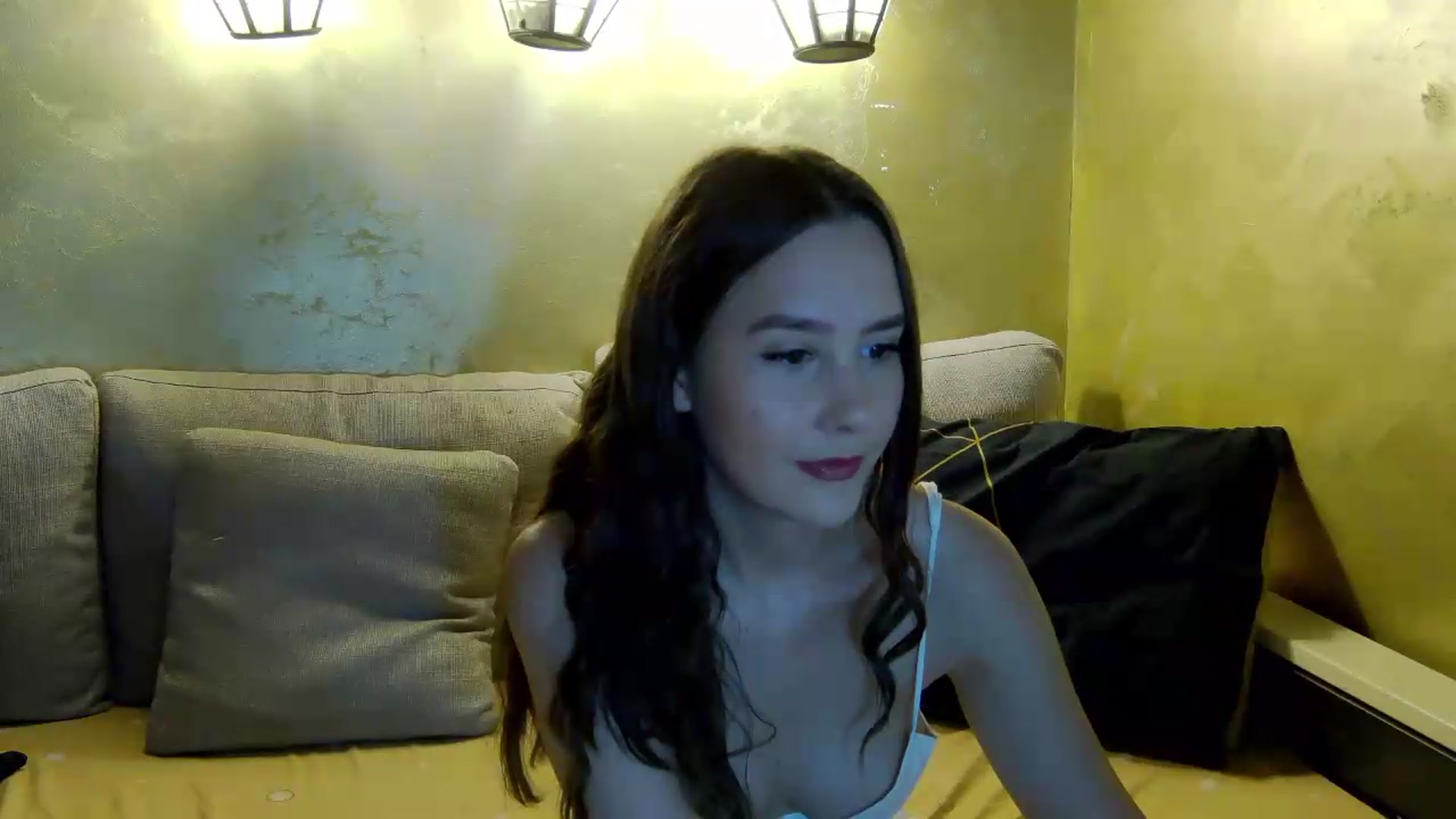 Gallery image thumbnail from Radiance's myfreecams stream on, 06/29/2026, 13:16 image 6 of 20