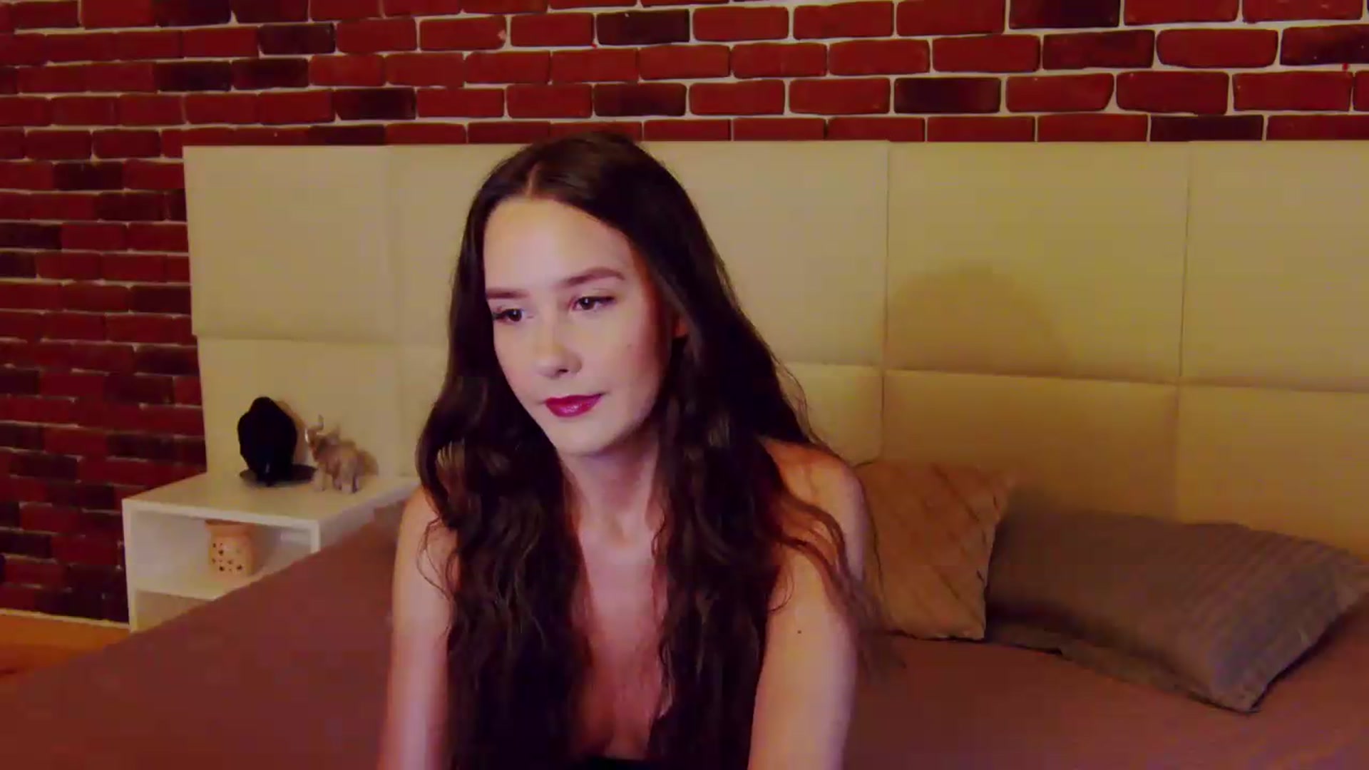 Gallery image thumbnail from Radiance's myfreecams stream on, 07/04/2026, 13:39 image 15 of 20