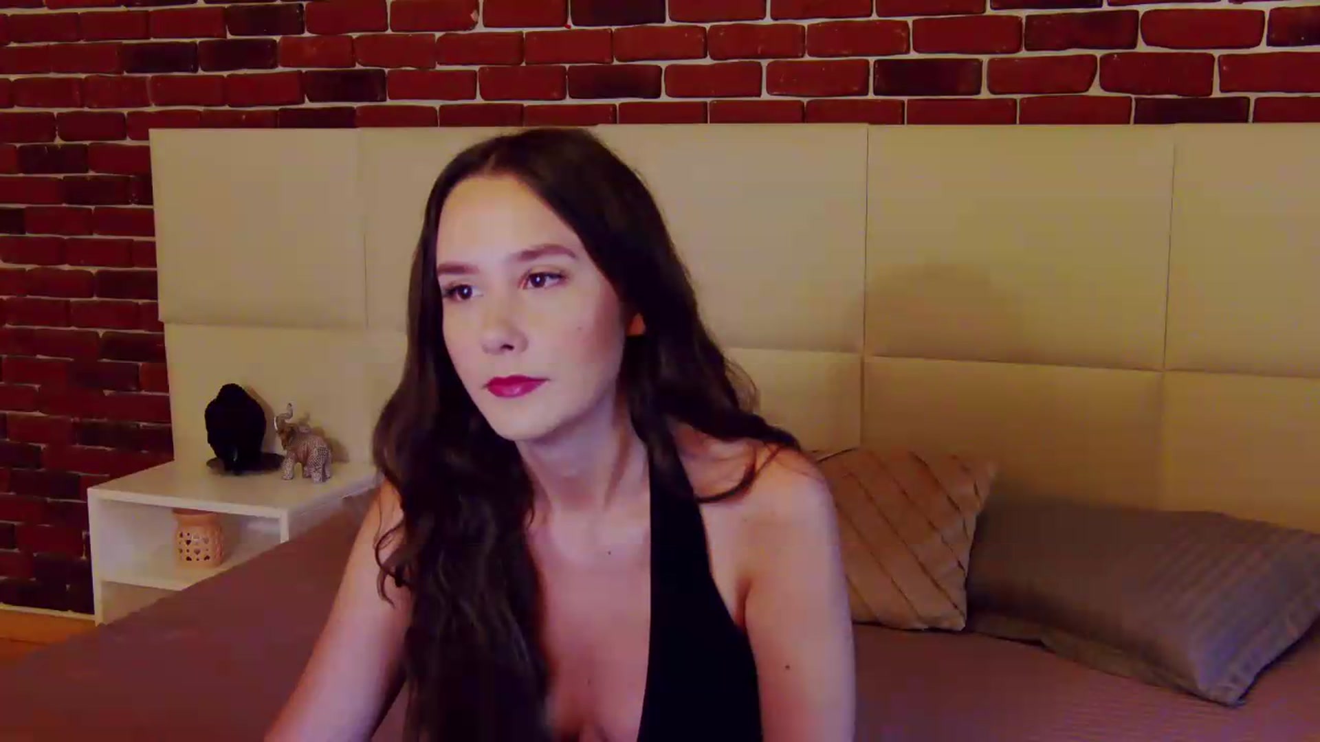 Gallery image thumbnail from Radiance's myfreecams stream on, 07/04/2026, 13:39 image 6 of 20