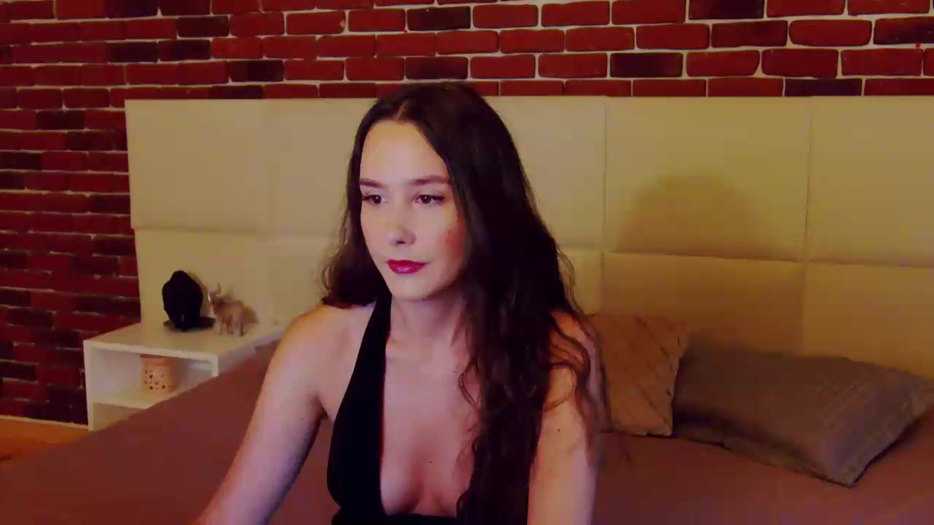 Gallery image thumbnail from Radiance's myfreecams stream on, 07/04/2026, 13:39 image 13 of 20