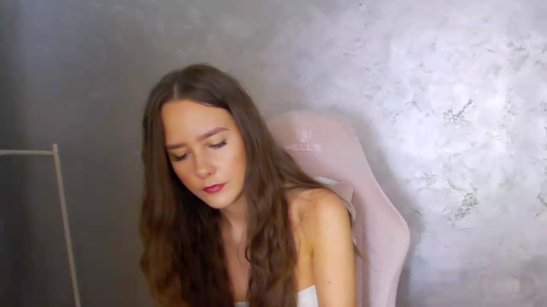 Gallery image thumbnail from Radiance's myfreecams stream on, 07/05/2026, 13:08 image 16 of 20