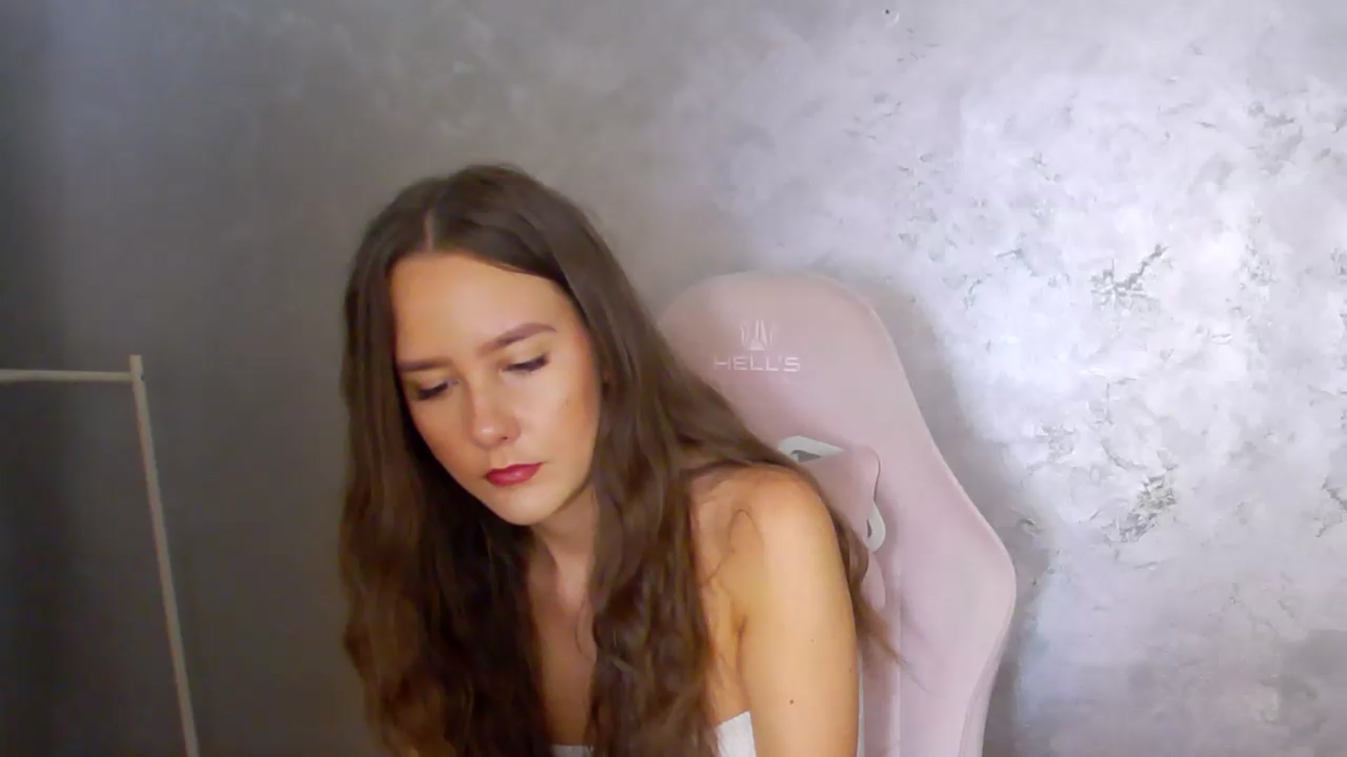 Gallery image thumbnail from Radiance's myfreecams stream on, 07/05/2026, 13:08 image 12 of 20