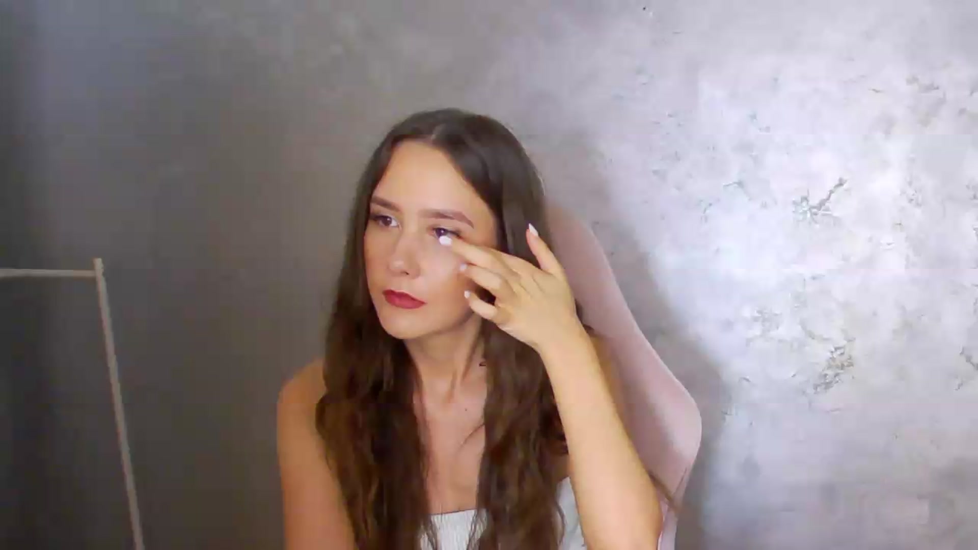 Gallery image thumbnail from Radiance's myfreecams stream on, 07/05/2026, 13:34 image 10 of 20
