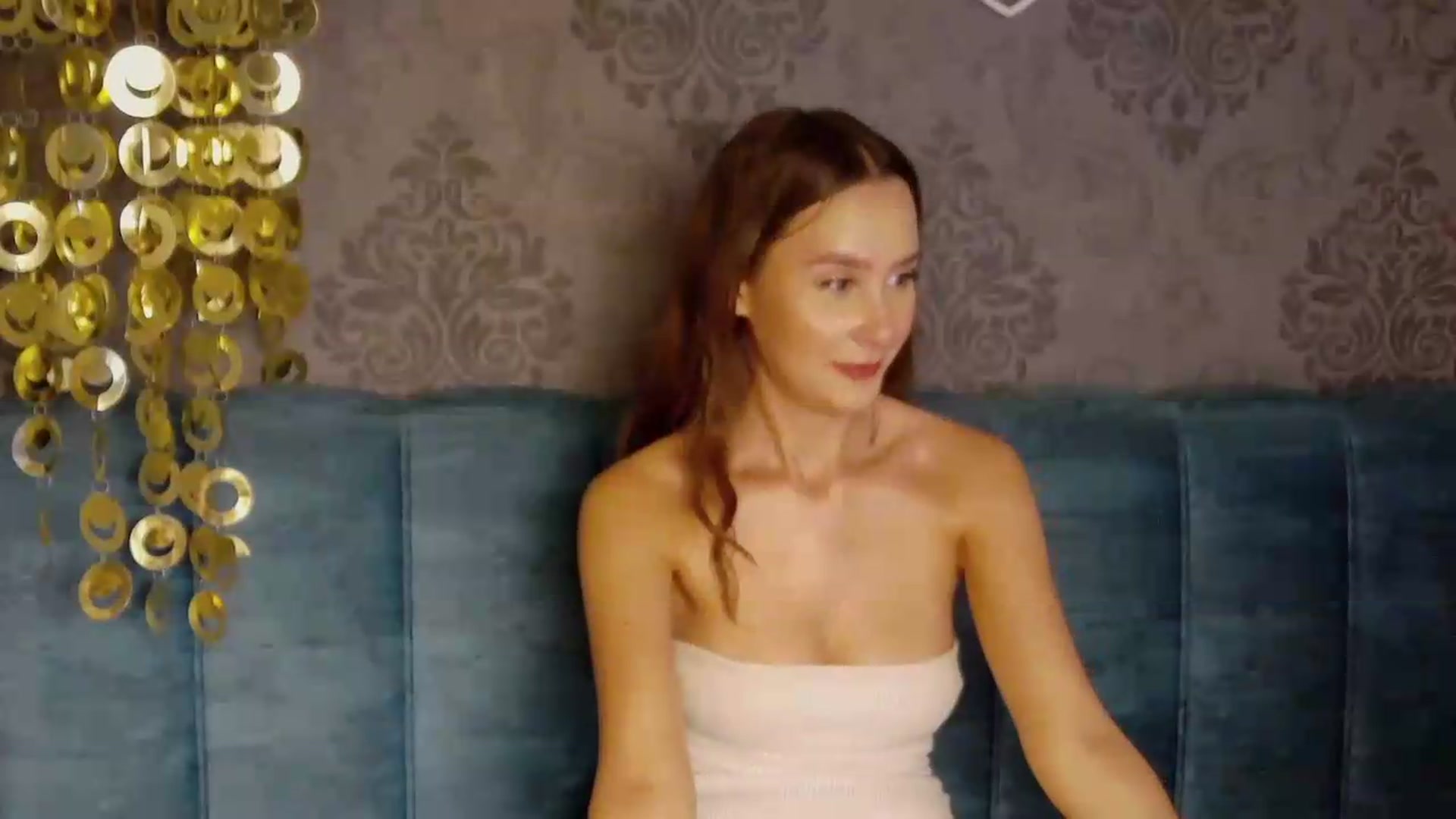 Gallery image thumbnail from Radiance's myfreecams stream on, 07/05/2026, 18:56 image 10 of 20