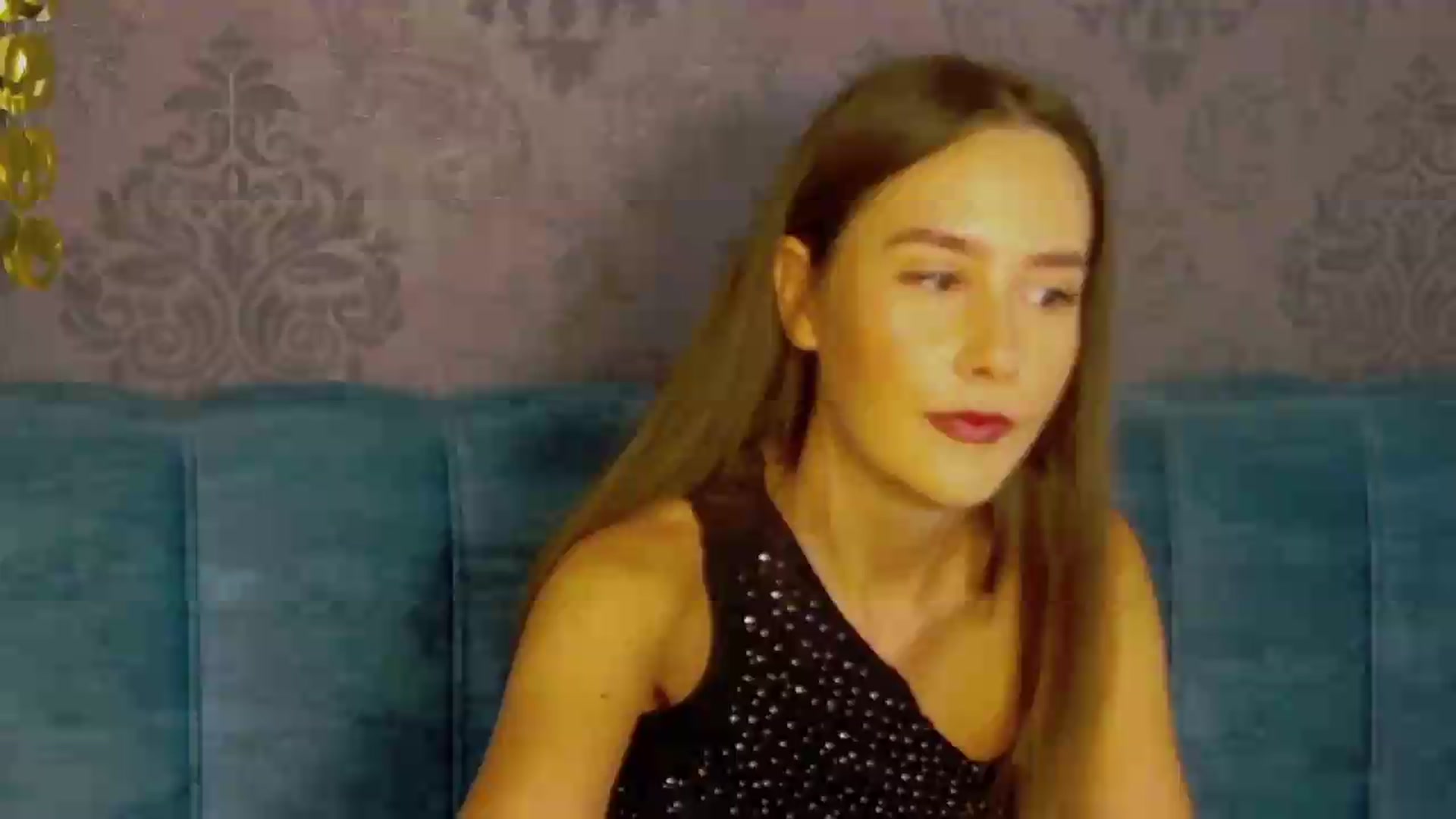 Gallery image thumbnail from Radiance's myfreecams stream on, 07/11/2026, 16:37 image 1 of 20