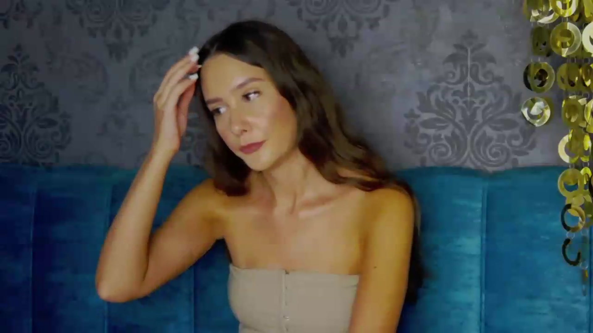 Gallery image thumbnail from Radiance's myfreecams stream on, 08/08/2026, 18:45 image 16 of 20