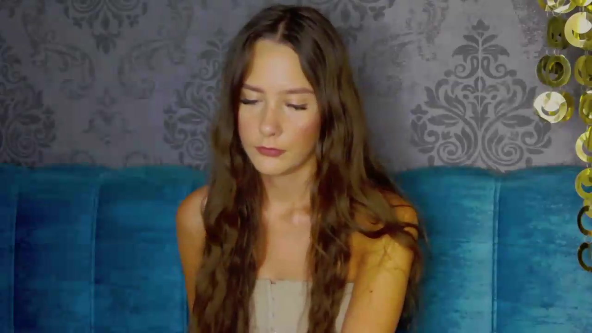 Gallery image thumbnail from Radiance's myfreecams stream on, 08/08/2026, 18:45 image 3 of 20
