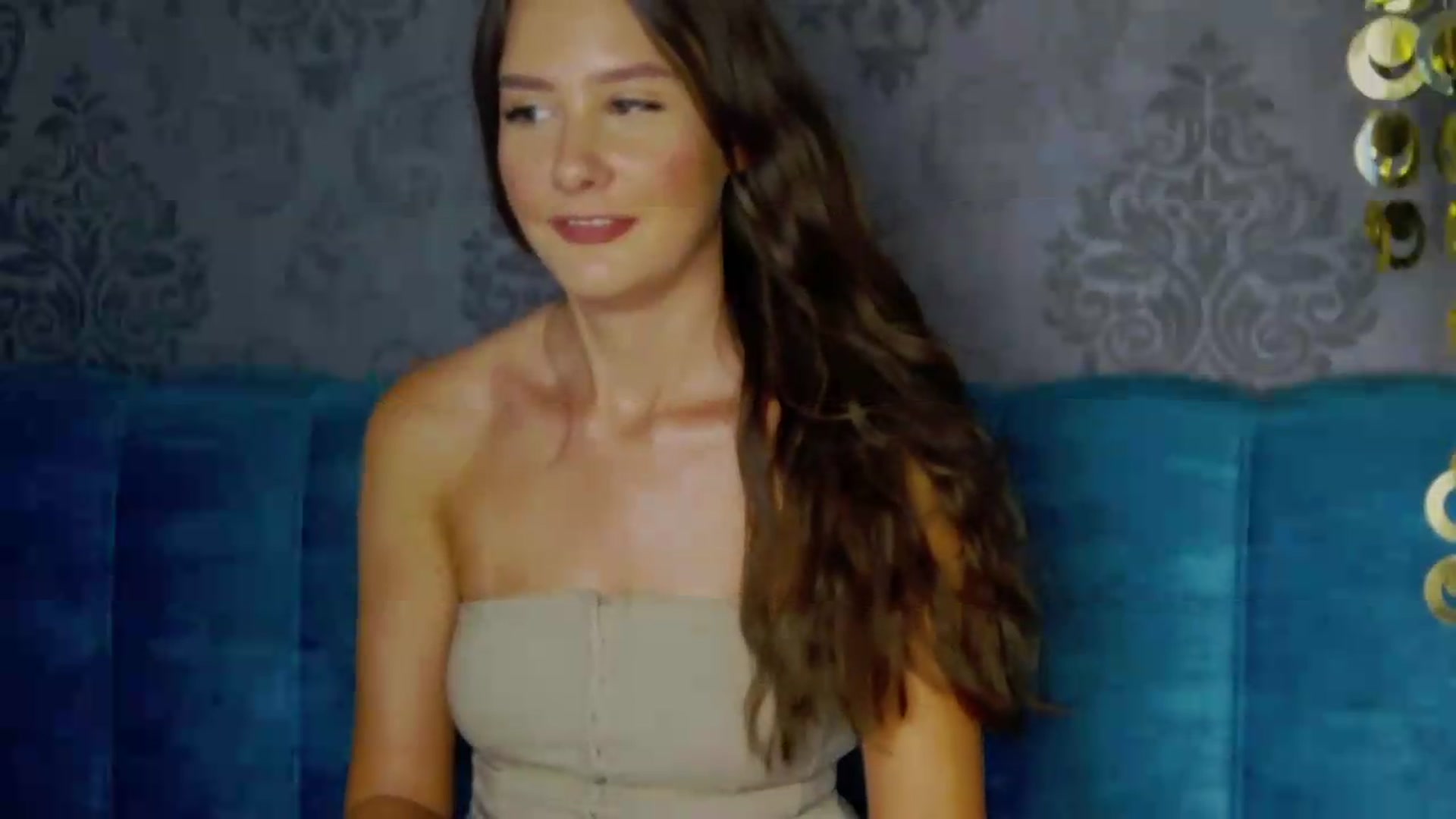 Gallery image thumbnail from Radiance's myfreecams stream on, 08/08/2026, 19:30 image 15 of 20