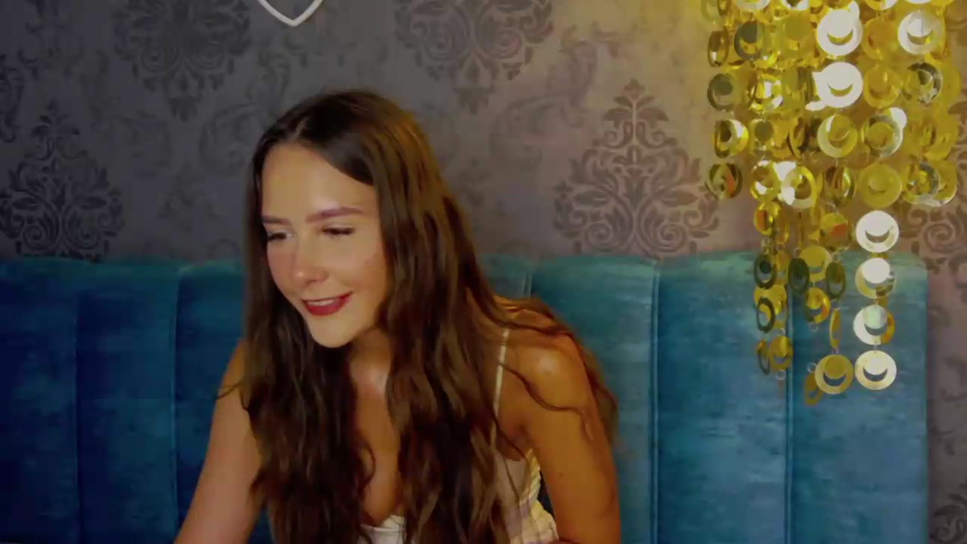 Gallery image thumbnail from Radiance's myfreecams stream on, 08/09/2026, 14:25 image 4 of 20