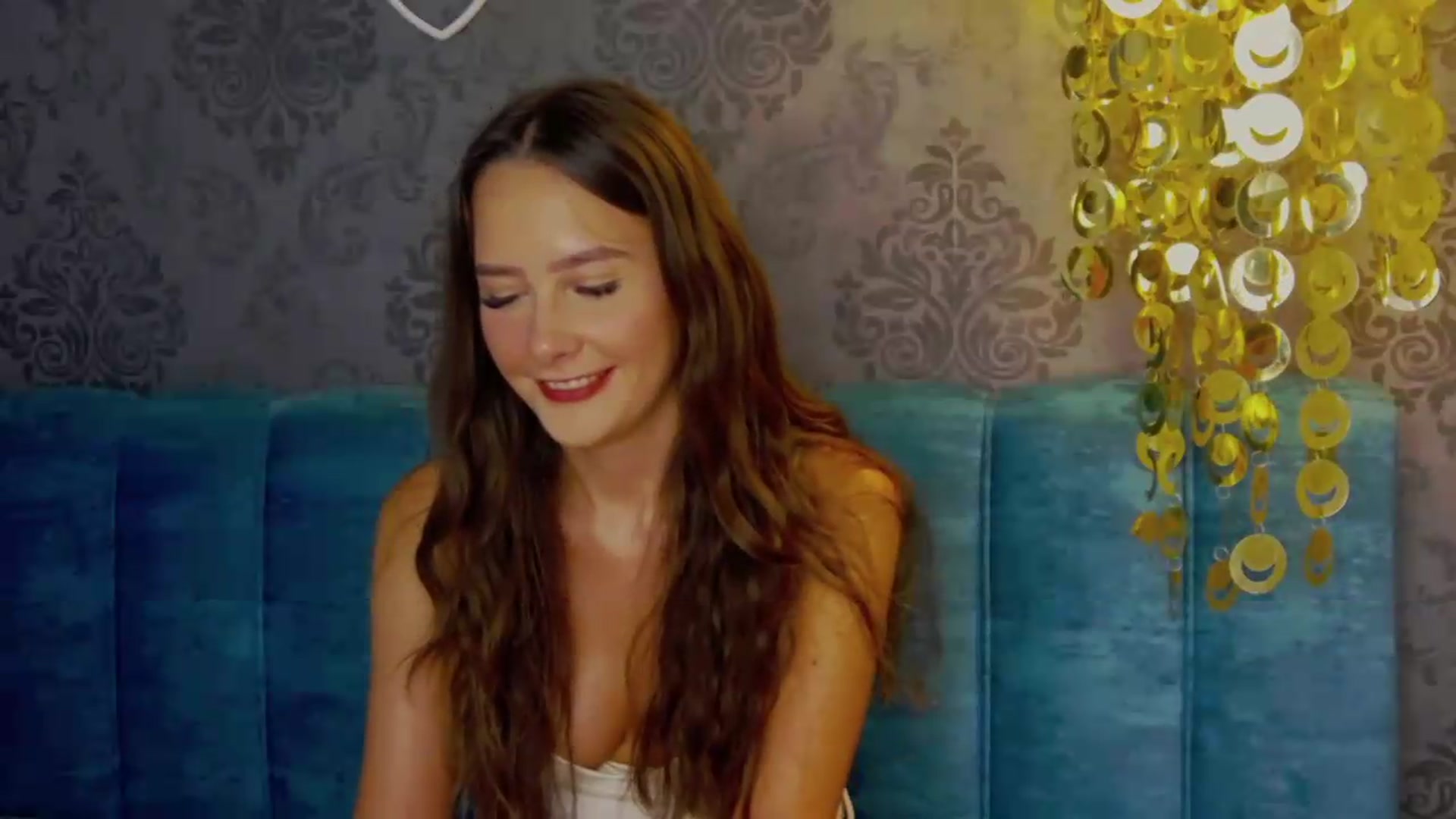 Gallery image thumbnail from Radiance's myfreecams stream on, 08/09/2026, 14:25 image 2 of 20