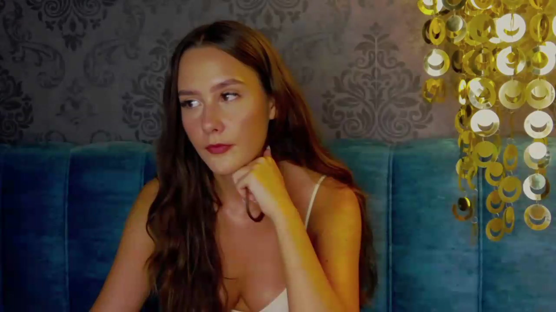 Gallery image thumbnail from Radiance's myfreecams stream on, 08/09/2026, 18:47 image 13 of 20