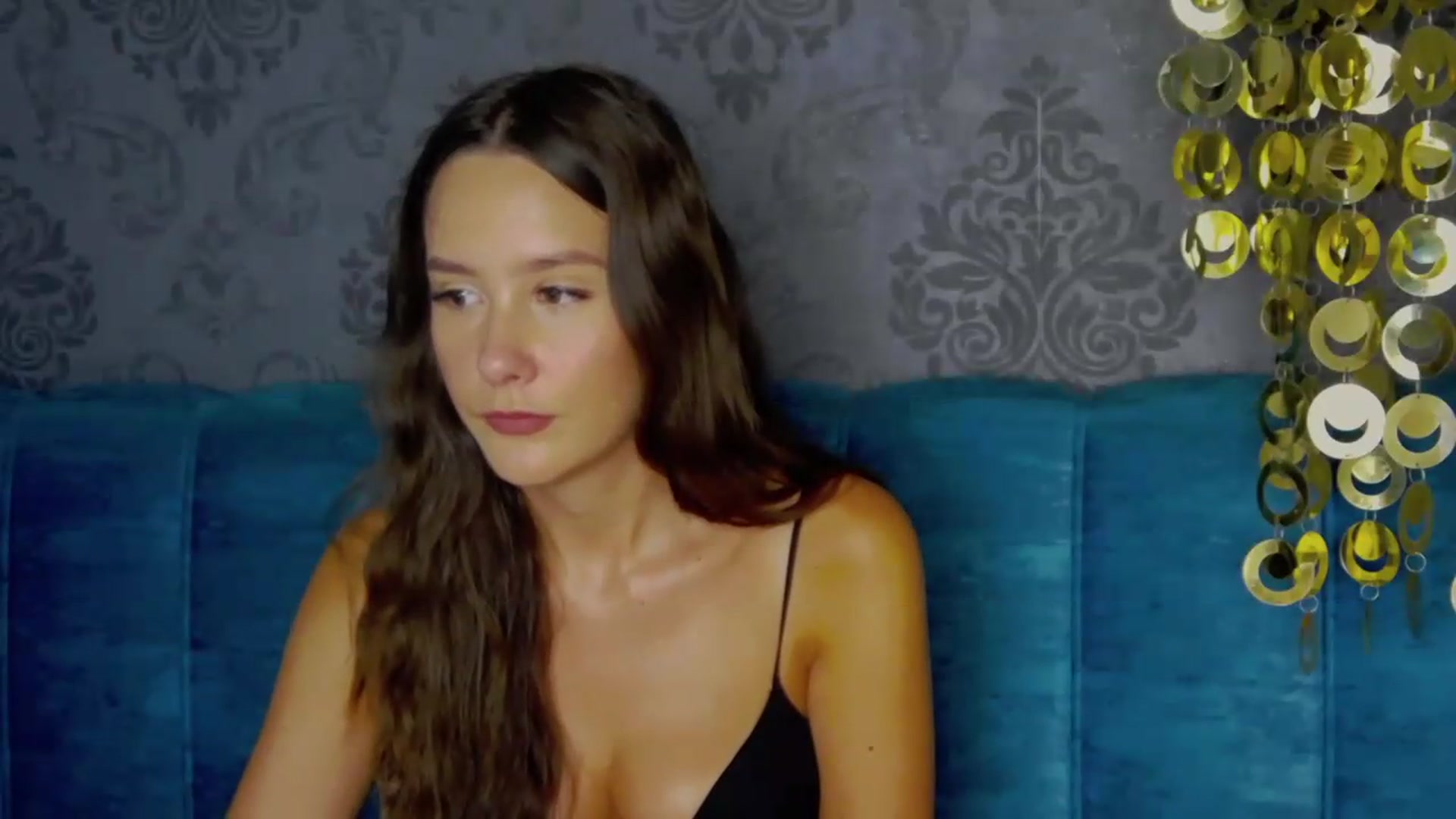 Gallery image thumbnail from Radiance's myfreecams stream on, 08/10/2026, 18:11 image 7 of 20