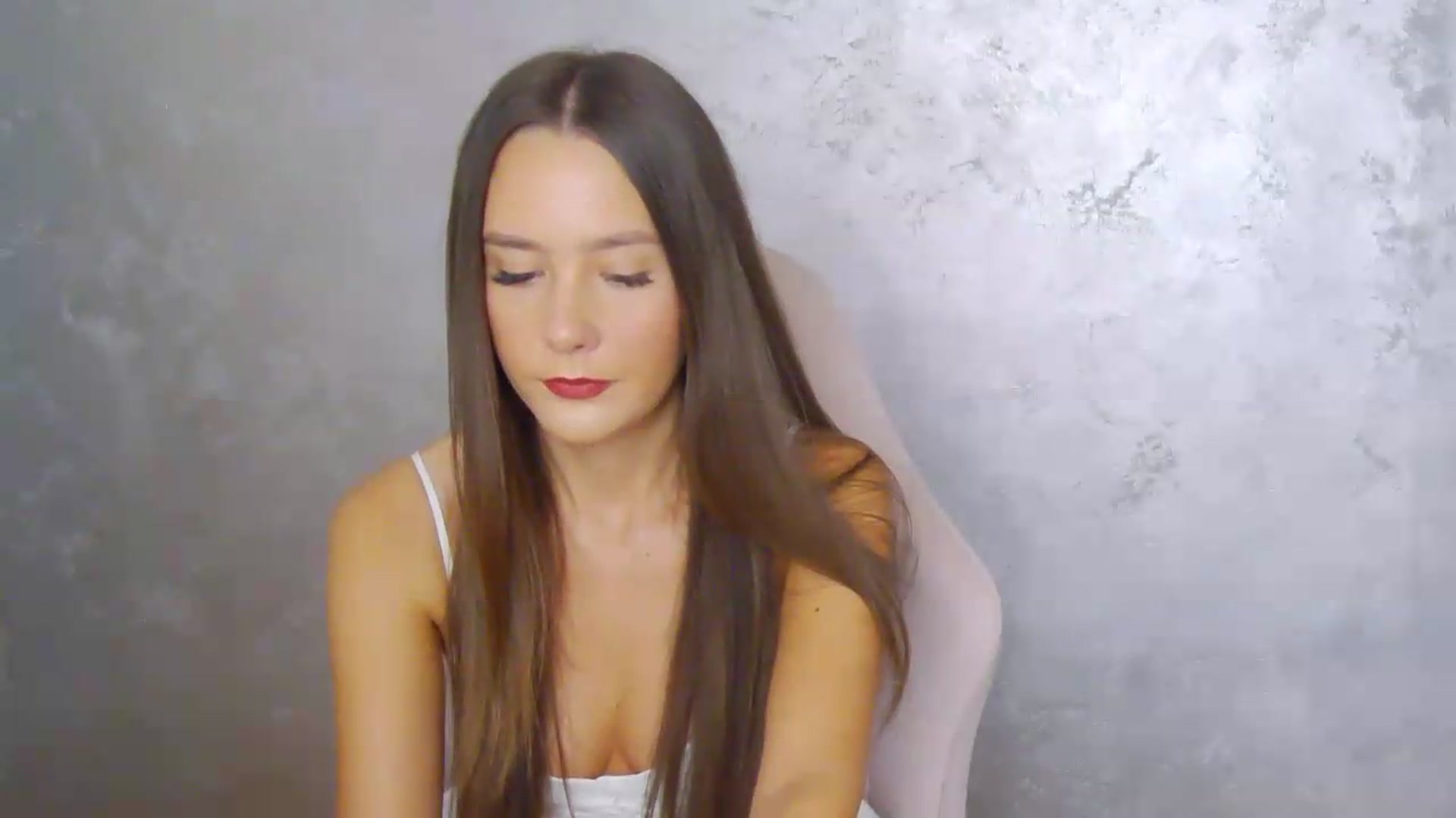 Gallery image thumbnail from Radiance's myfreecams stream on, 08/13/2026, 13:11 image 9 of 20