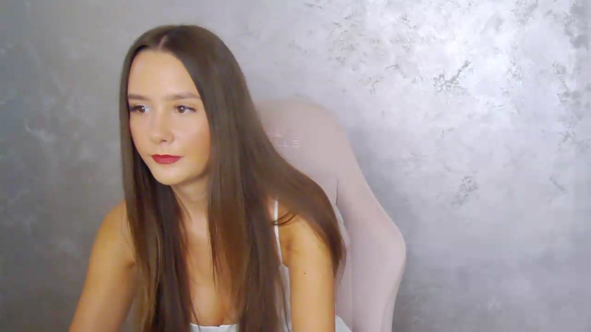 Gallery image thumbnail from Radiance's myfreecams stream on, 08/13/2026, 13:11 image 14 of 20