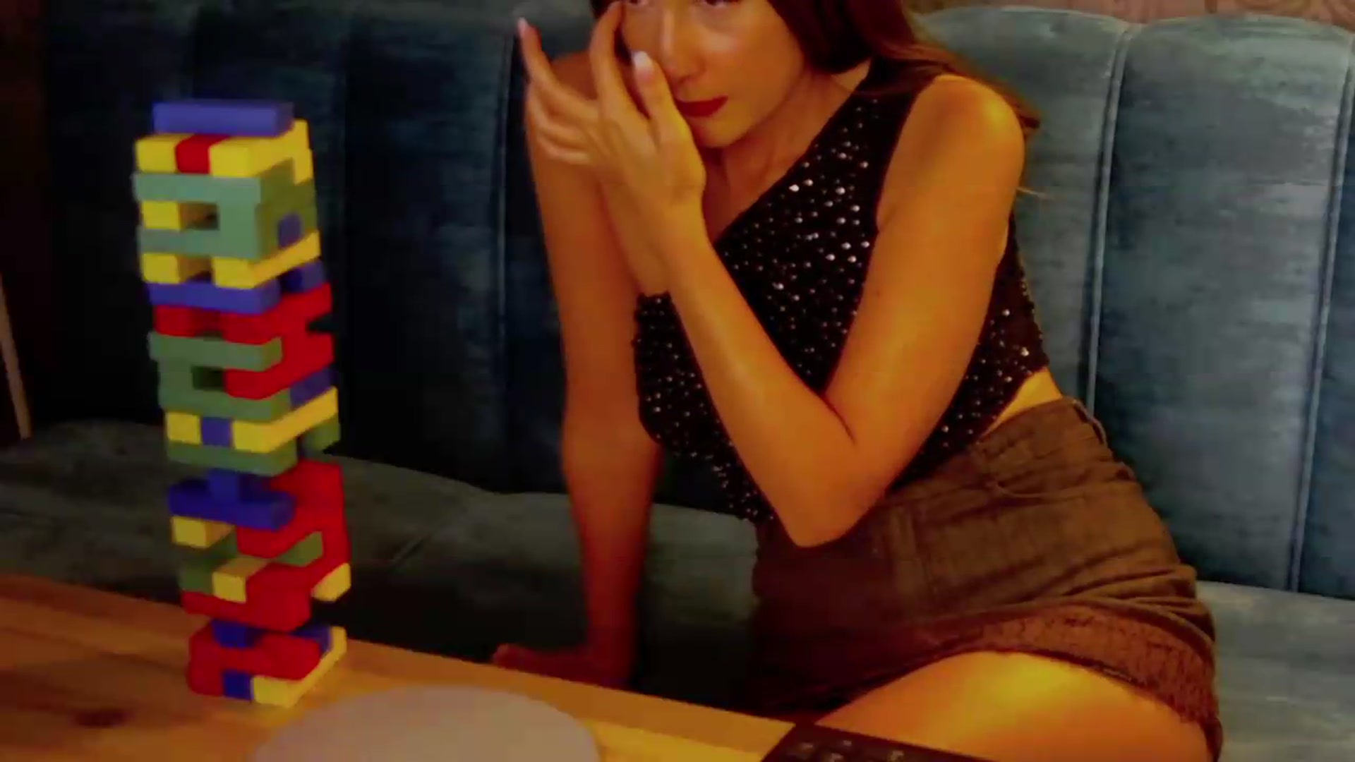 Gallery image thumbnail from Radiance's myfreecams stream on, 08/14/2026, 15:01 image 18 of 20