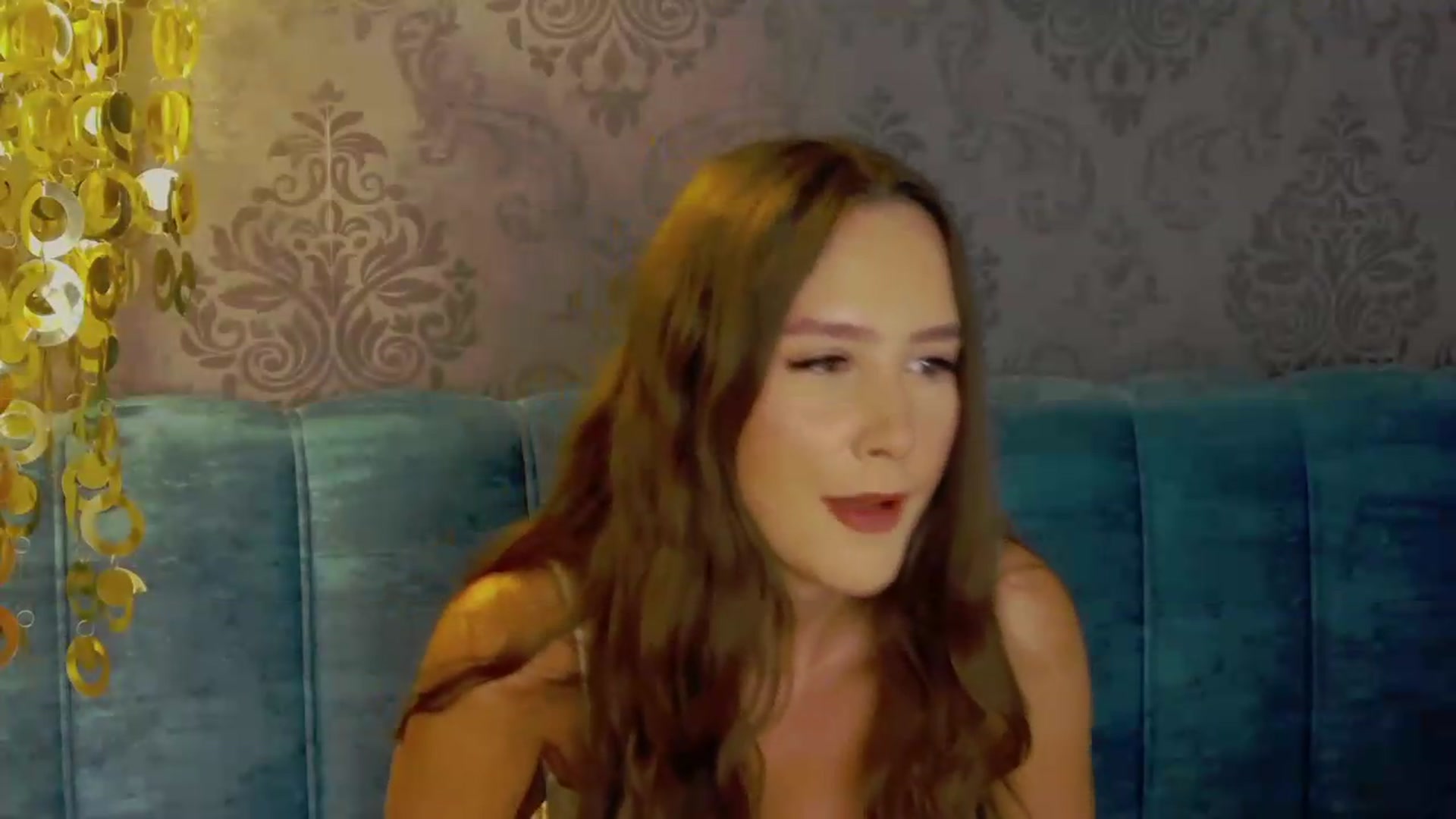 Gallery image thumbnail from Radiance's myfreecams stream on, 08/19/2026, 13:32 image 13 of 20