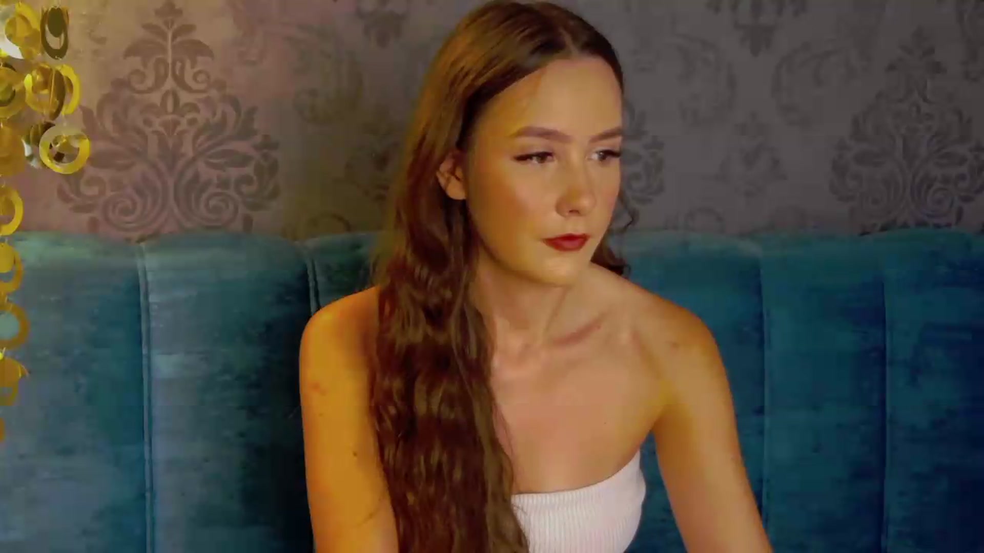 Gallery image thumbnail from Radiance's myfreecams stream on, 08/27/2026, 15:08 image 10 of 20