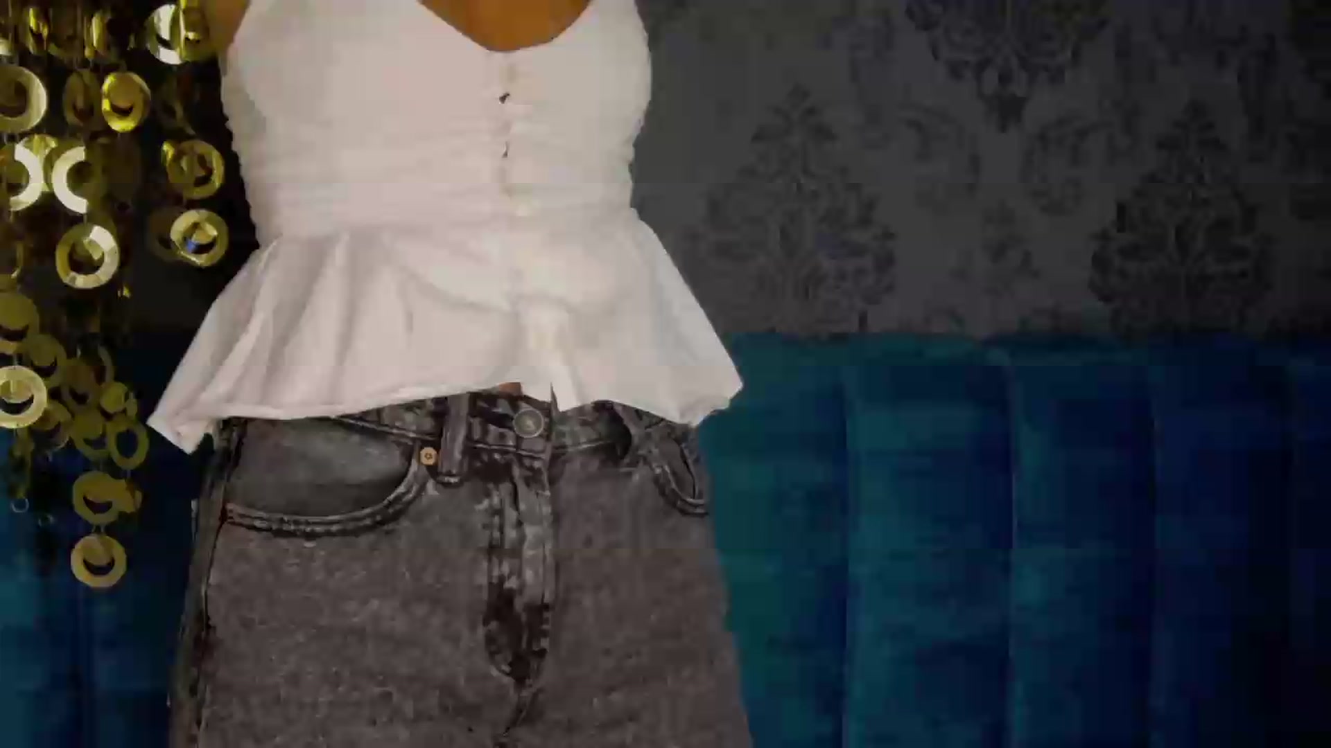 Gallery image thumbnail from Radiance's myfreecams stream on, 08/28/2026, 19:53 image 1 of 20