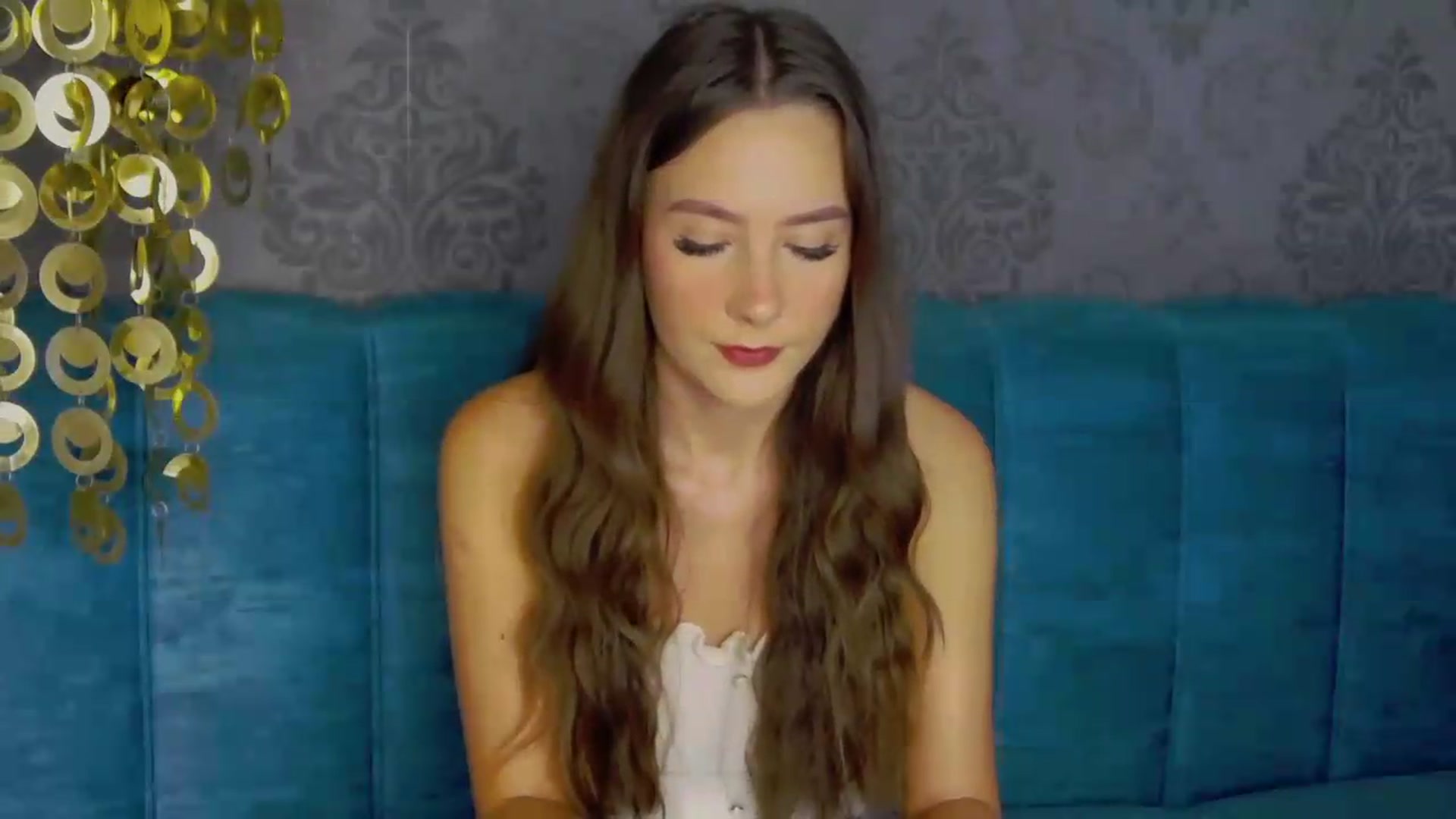 Gallery image thumbnail from Radiance's myfreecams stream on, 08/31/2026, 14:14 image 2 of 20