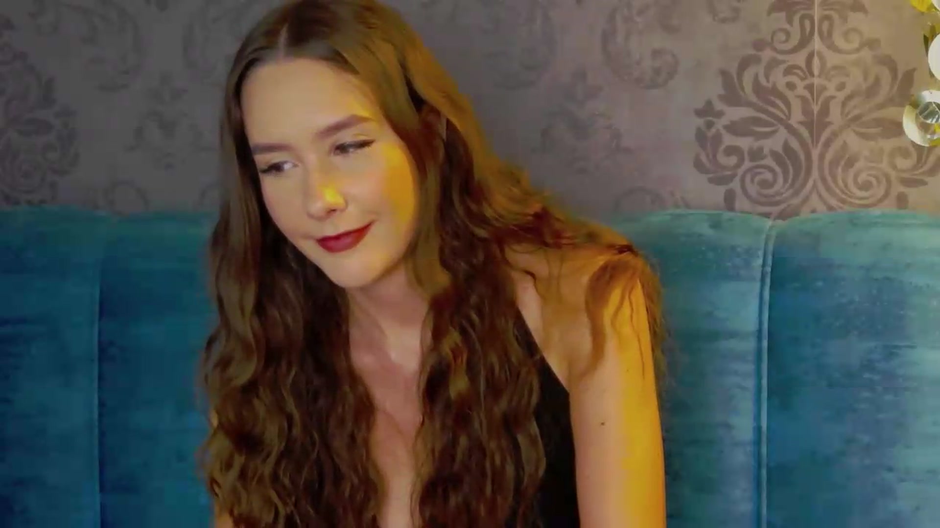 Gallery image thumbnail from Radiance's myfreecams stream on, 09/11/2026, 18:43 image 5 of 20