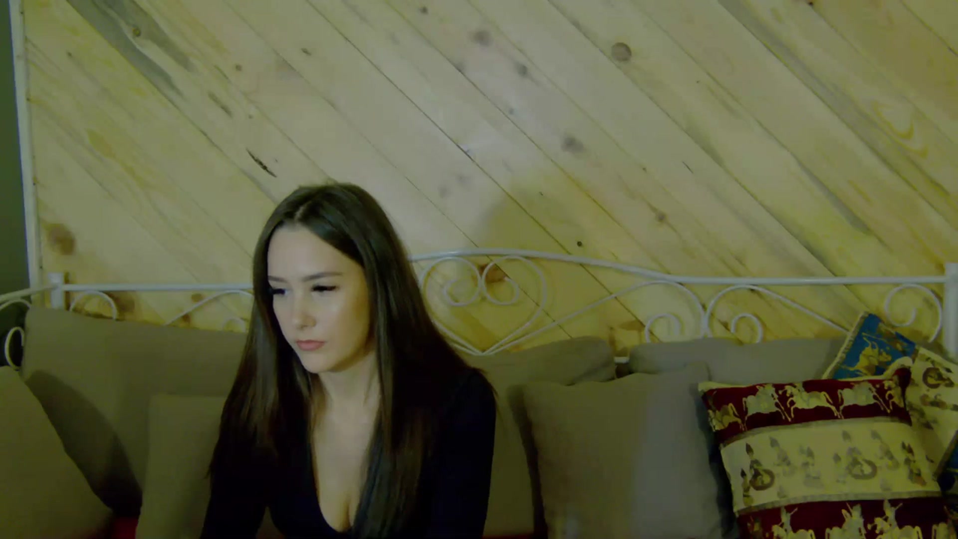 Gallery image thumbnail from RadianceBDay's myfreecams stream on, 10/03/2023, 16:02 image 15 of 20