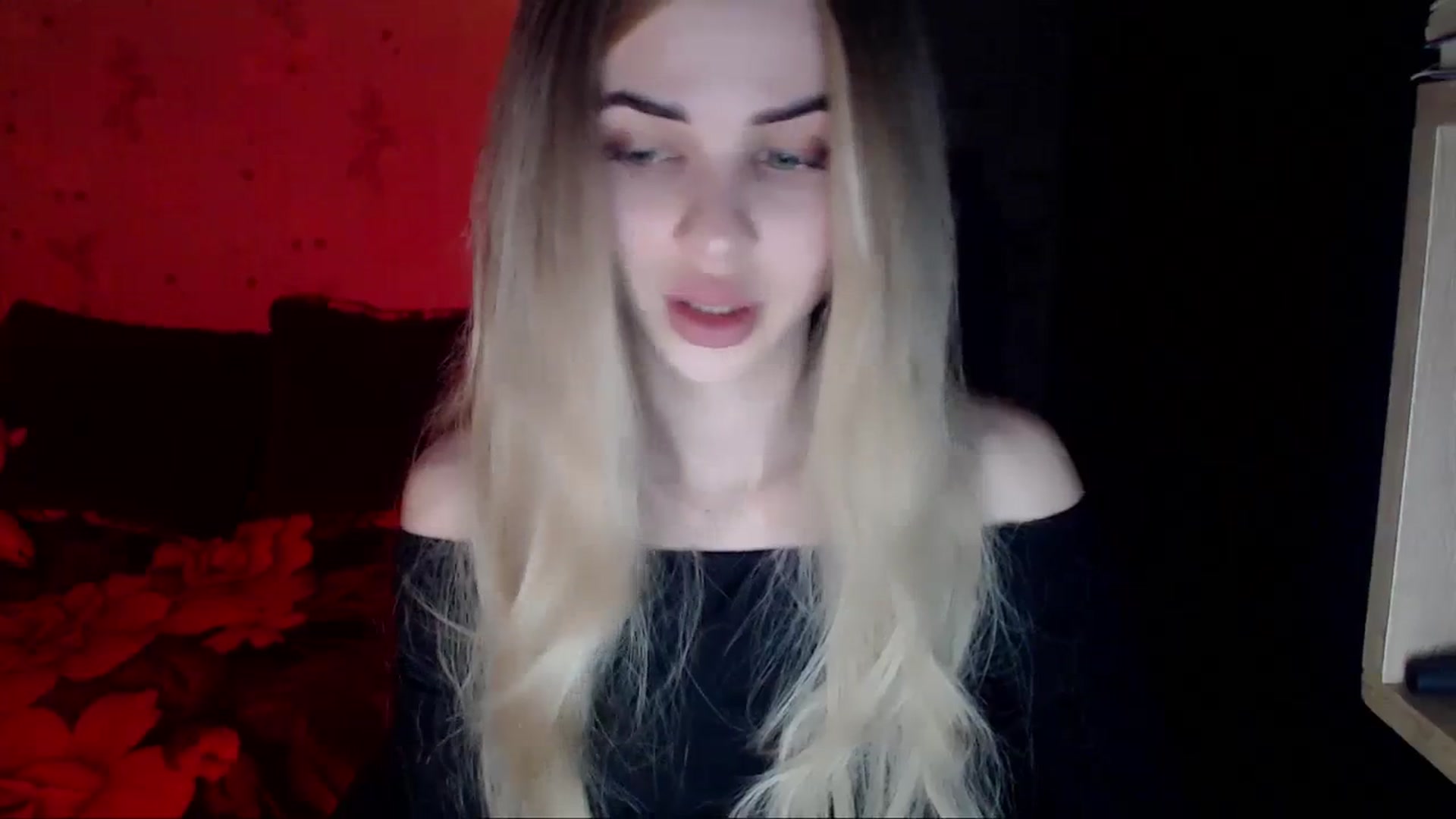 Gallery image thumbnail from Radiance_sun's myfreecams stream on, 04/02/2024, 19:06 image 9 of 20