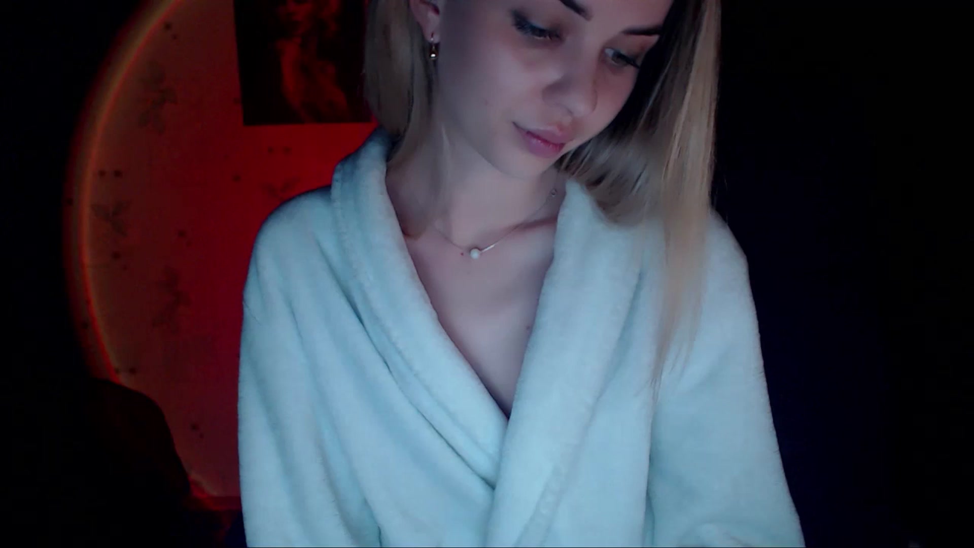 Gallery image thumbnail from Radiance_sun's myfreecams stream on, 04/27/2024, 20:09 image 16 of 20