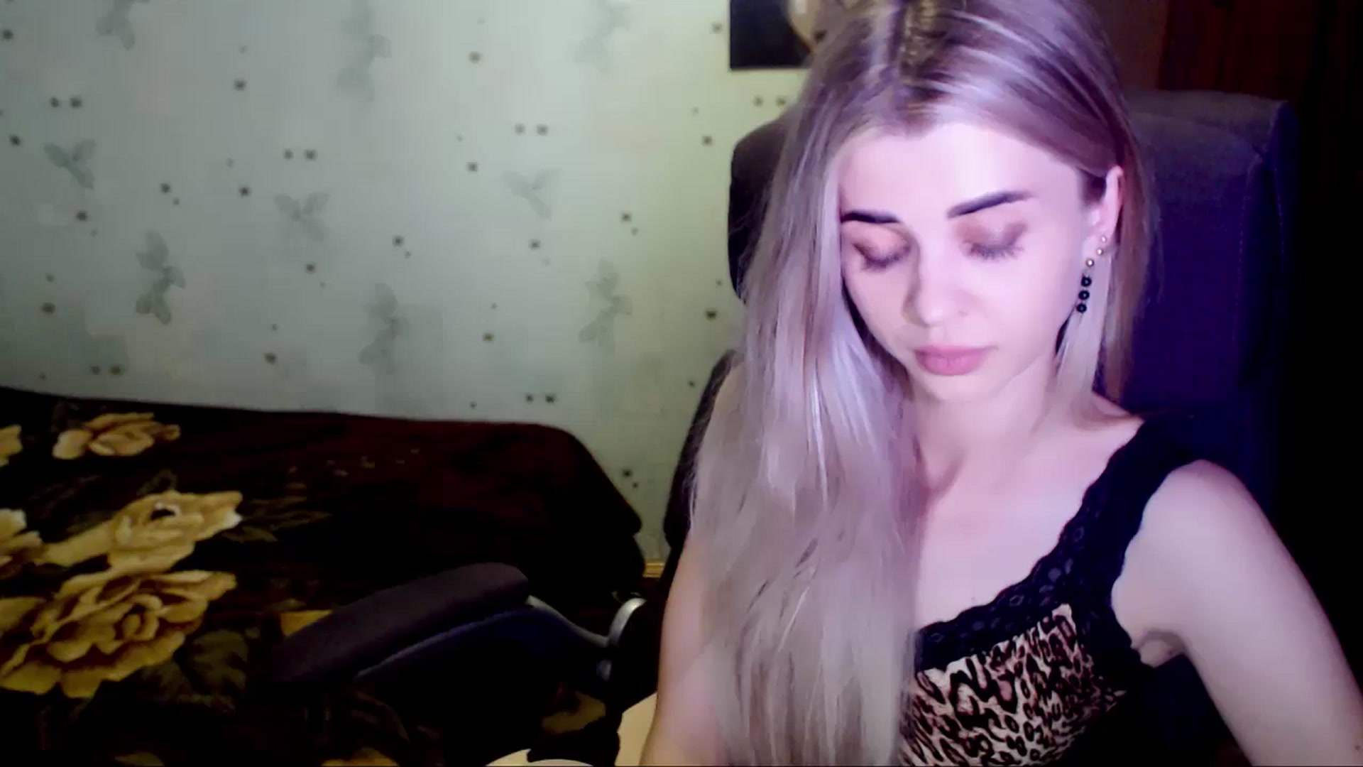 Gallery image thumbnail from Radiance_sun's myfreecams stream on, 06/26/2024, 14:54 image 20 of 20