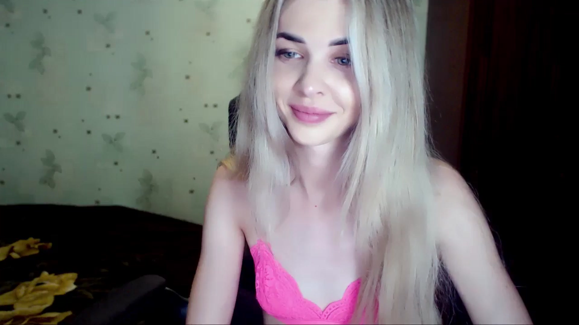 Gallery image thumbnail from Radiance_sun's myfreecams stream on, 06/29/2024, 19:03 image 3 of 20