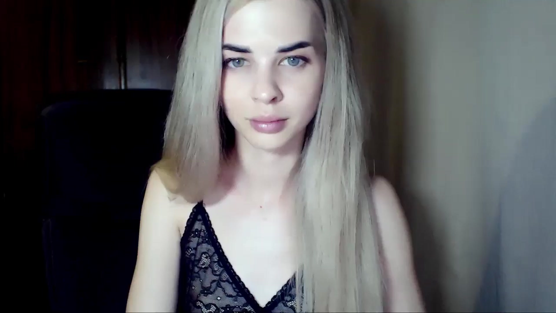 Gallery image thumbnail from Radiance_sun's myfreecams stream on, 07/30/2024, 19:27 image 10 of 20