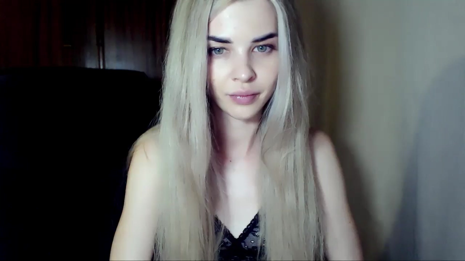 Gallery image thumbnail from Radiance_sun's myfreecams stream on, 07/30/2024, 19:27 image 6 of 20