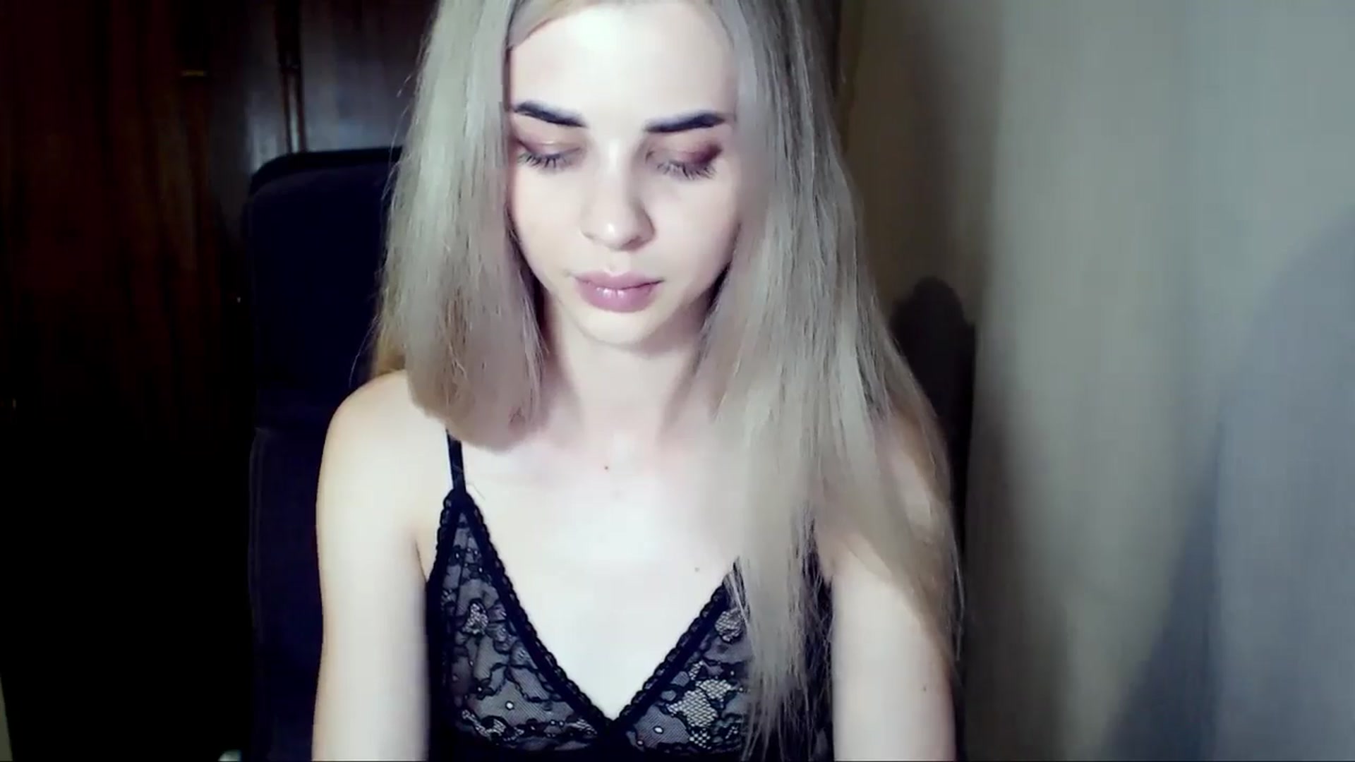 Gallery image thumbnail from Radiance_sun's myfreecams stream on, 07/30/2024, 19:27 image 18 of 20