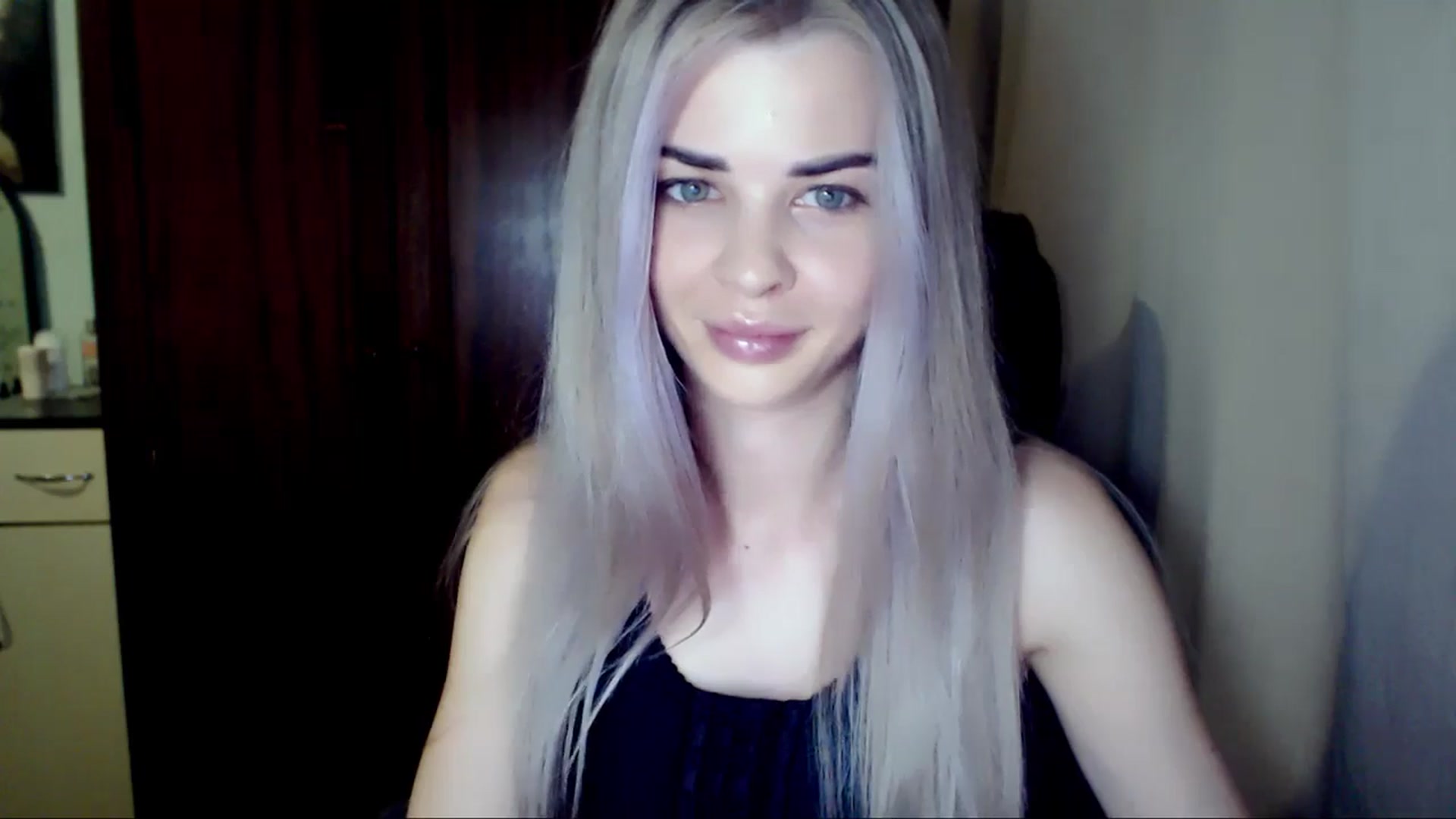 Gallery image thumbnail from Radiance_sun's myfreecams stream on, 08/23/2024, 19:47 image 11 of 20