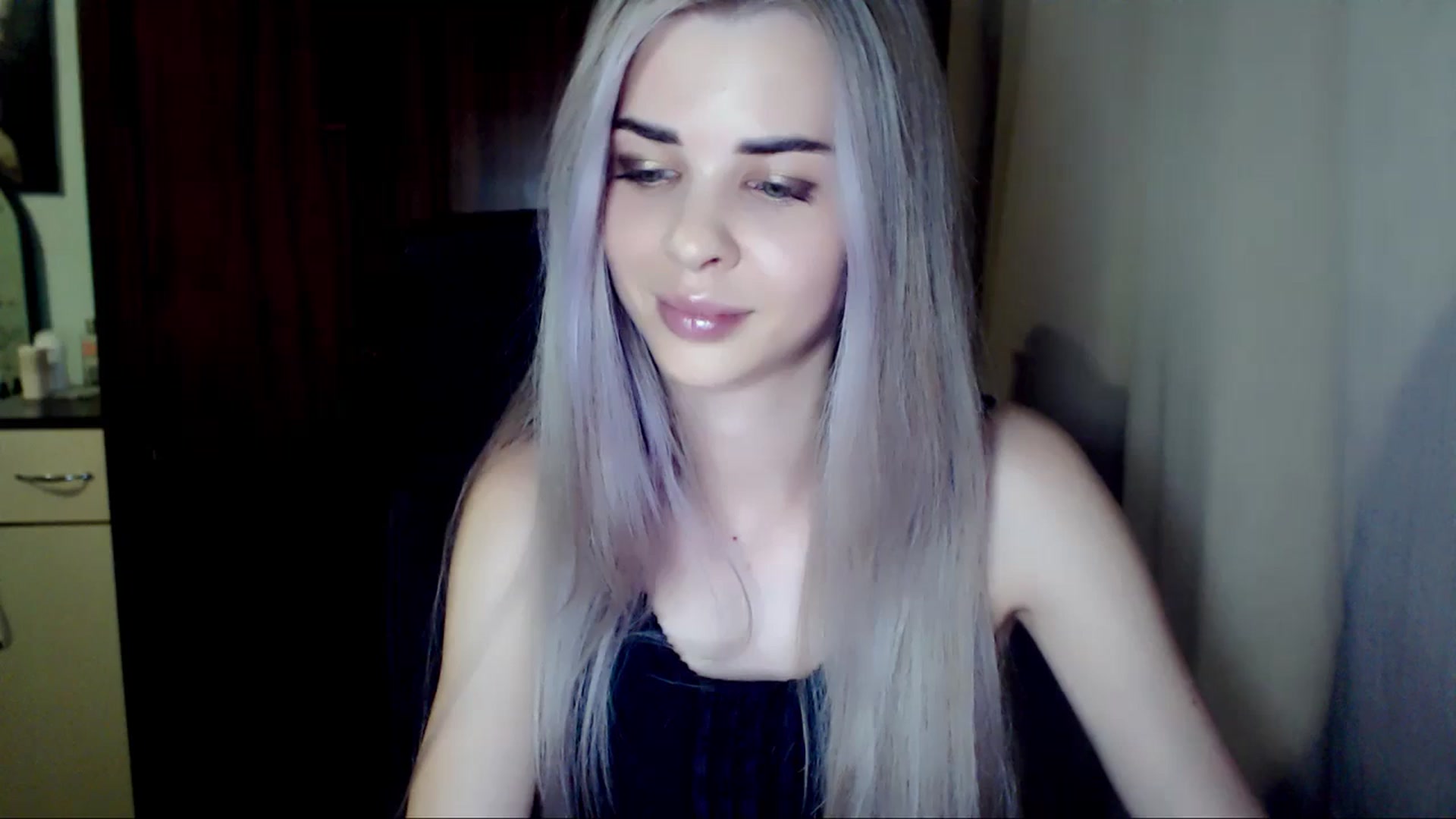 Gallery image thumbnail from Radiance_sun's myfreecams stream on, 08/23/2024, 19:47 image 8 of 20