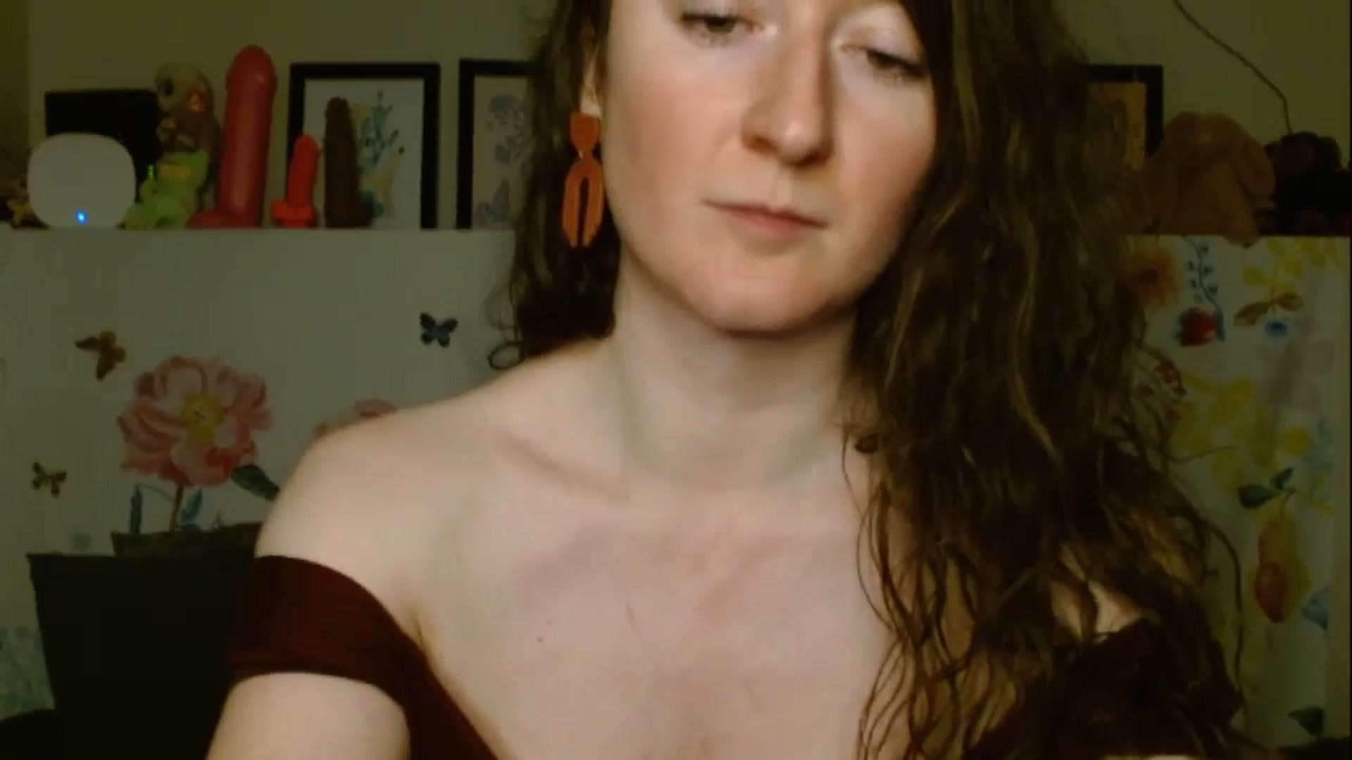Gallery image thumbnail from RadiantLacy's myfreecams stream on, 01/10/2024, 11:08 image 5 of 20