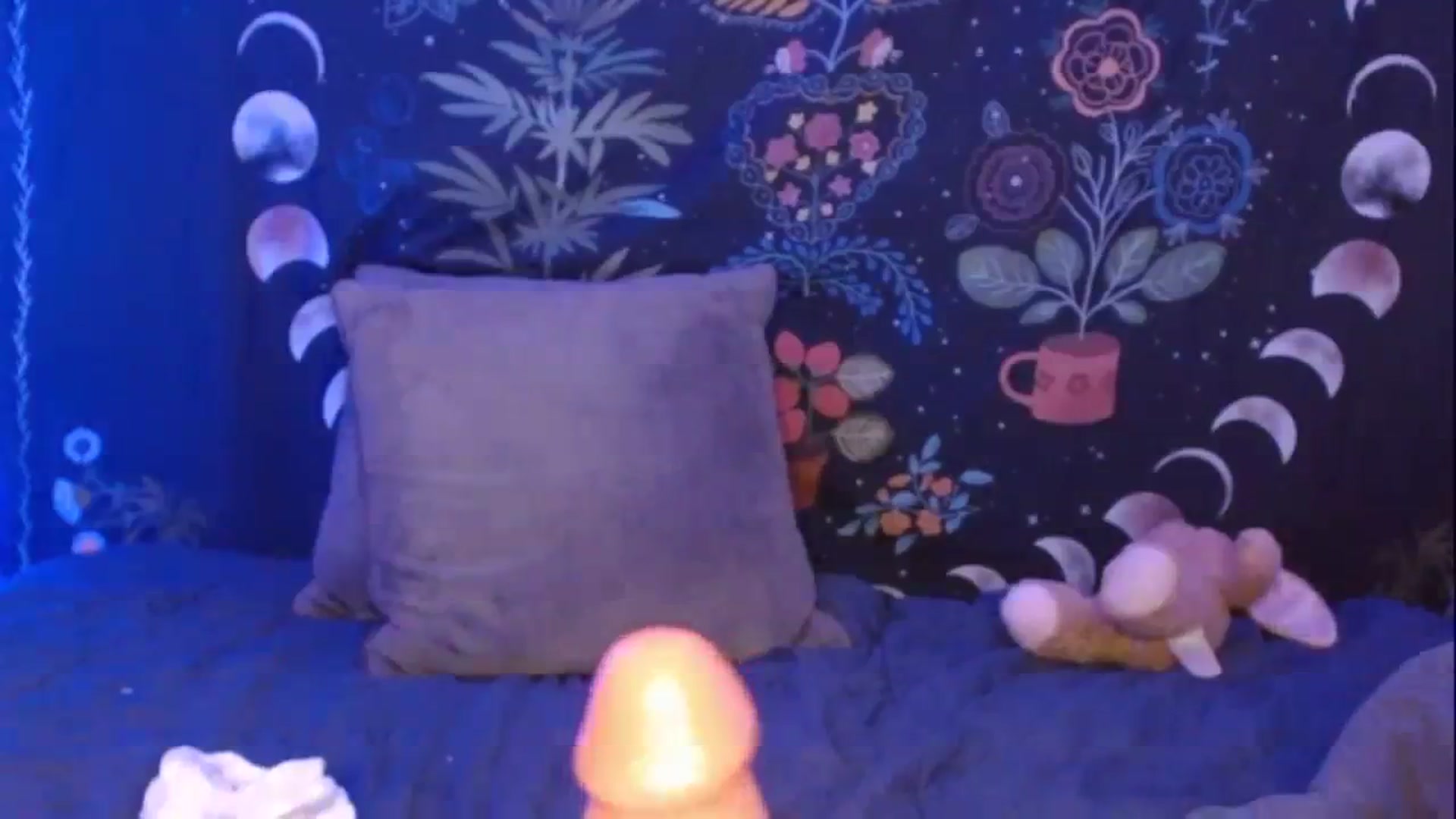 Gallery image thumbnail from RadiantLacy's myfreecams stream on, 01/12/2024, 10:52 image 18 of 20