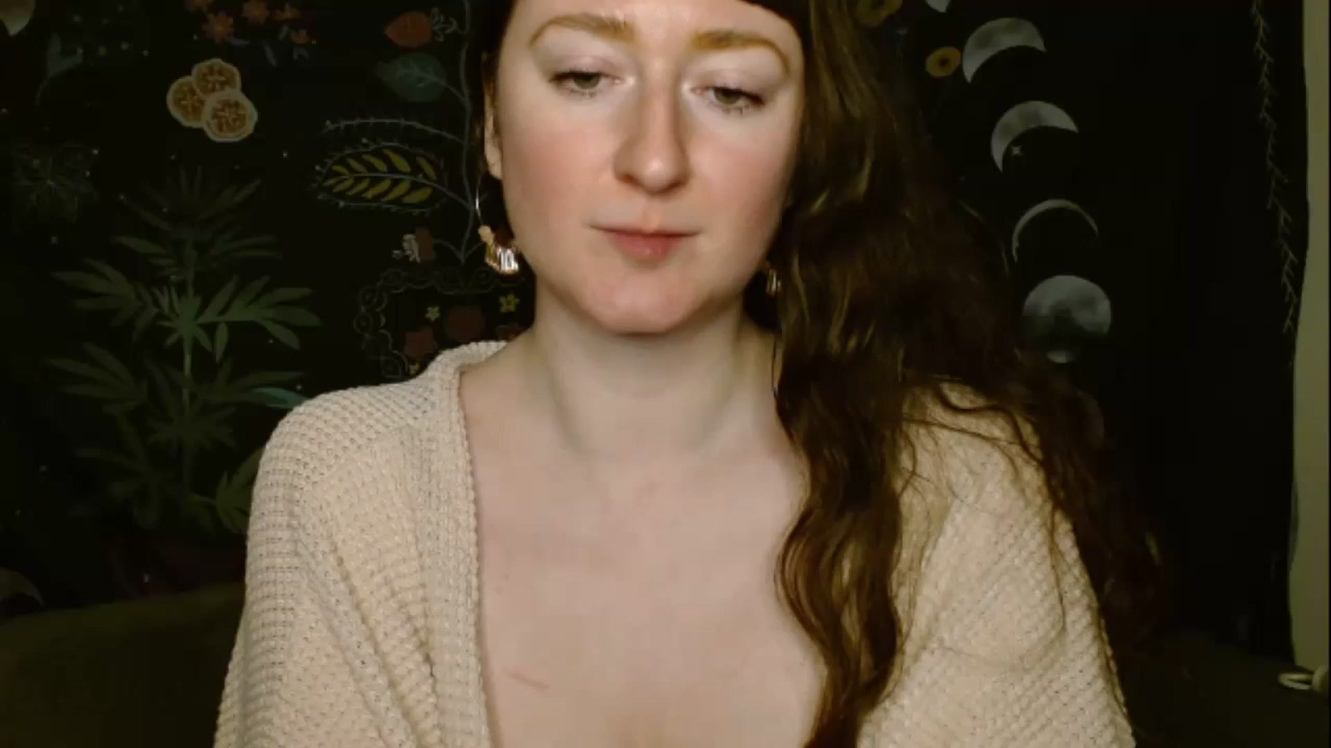 Gallery image thumbnail from RadiantLacy's myfreecams stream on, 02/12/2024, 11:43 image 20 of 20