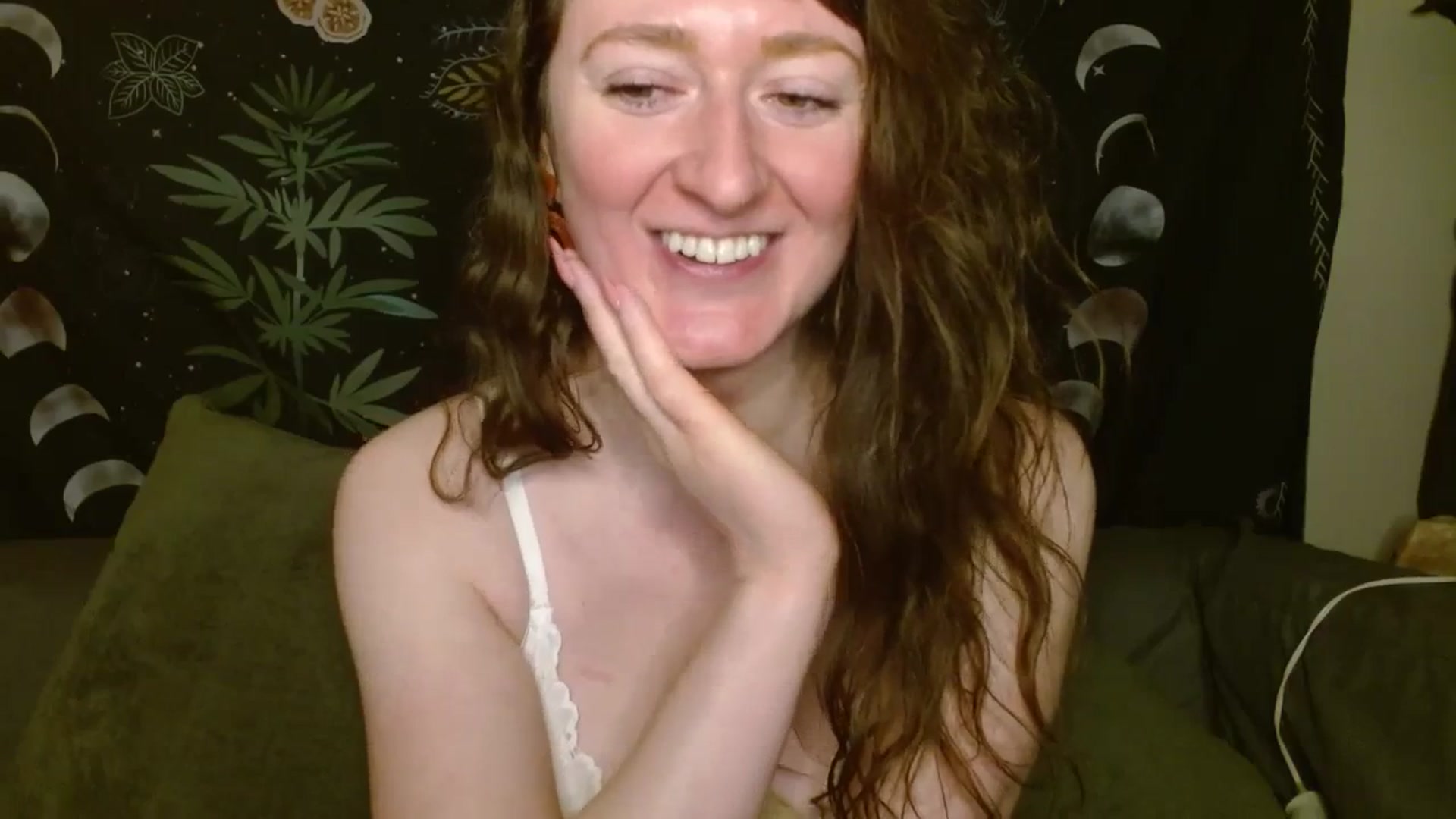 Gallery image thumbnail from RadiantLacy's myfreecams stream on, 02/29/2024, 09:41 image 7 of 20