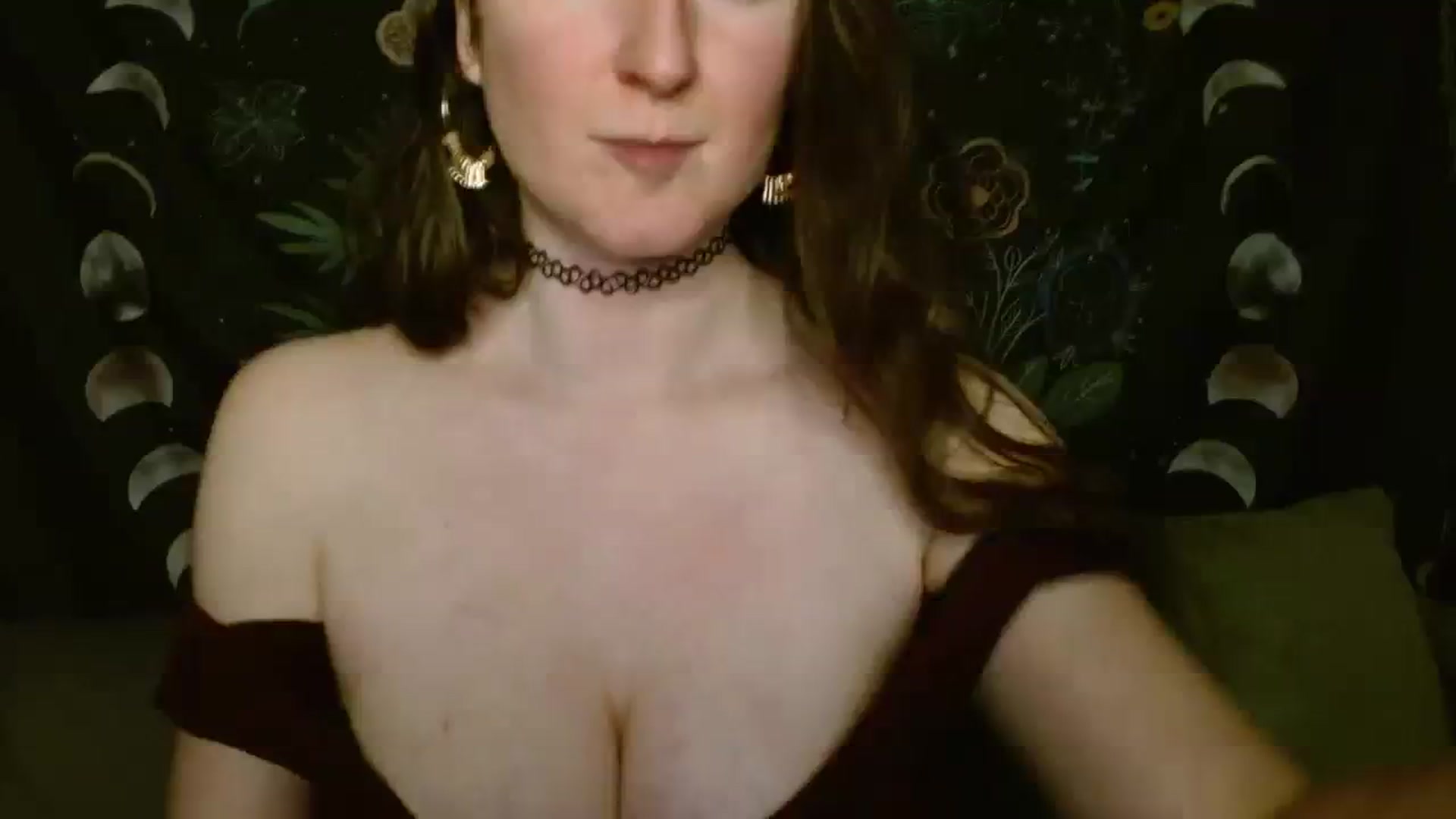 Gallery image thumbnail from RadiantLacy's myfreecams stream on, 03/04/2024, 08:55 image 3 of 20