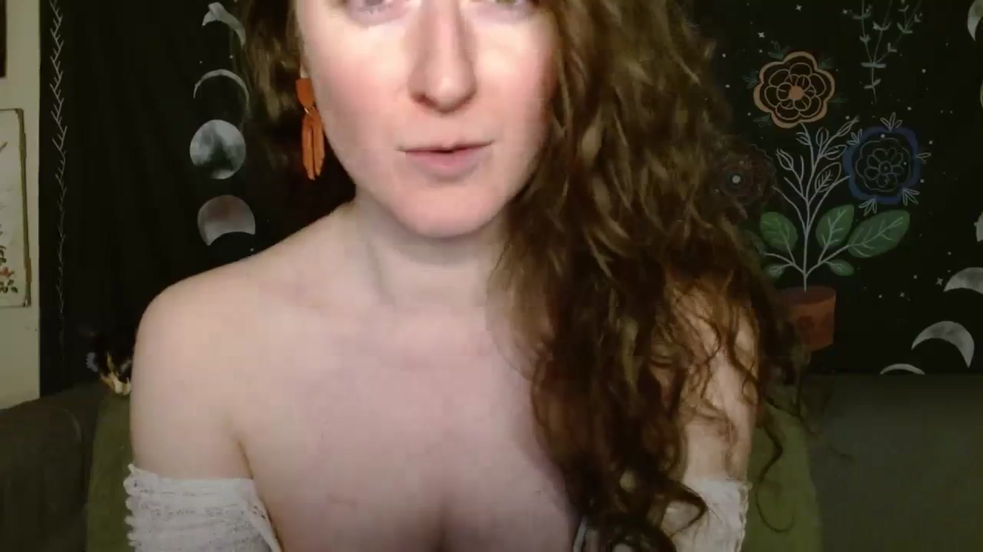 Gallery image thumbnail from RadiantLacy's myfreecams stream on, 03/06/2024, 08:39 image 4 of 20