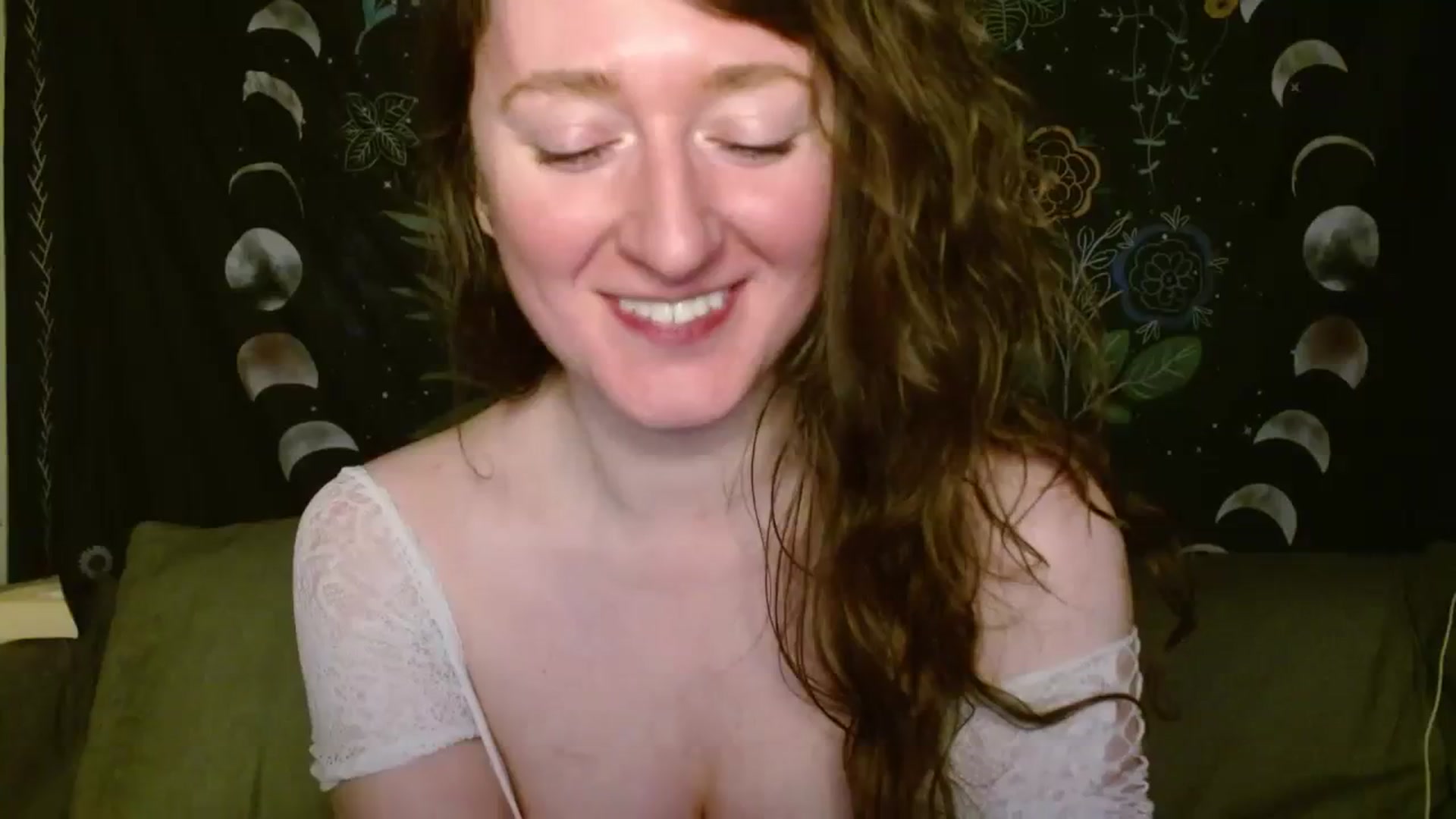 Gallery image thumbnail from RadiantLacy's myfreecams stream on, 03/06/2024, 12:36 image 1 of 20