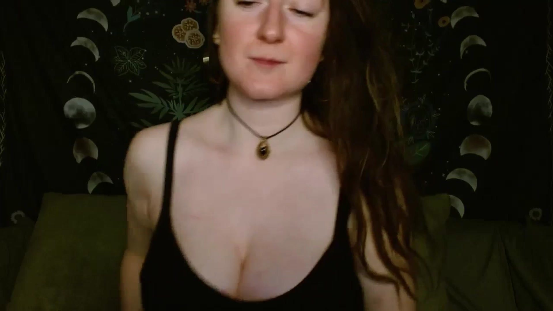 Gallery image thumbnail from RadiantLacy's myfreecams stream on, 03/09/2024, 13:37 image 5 of 20