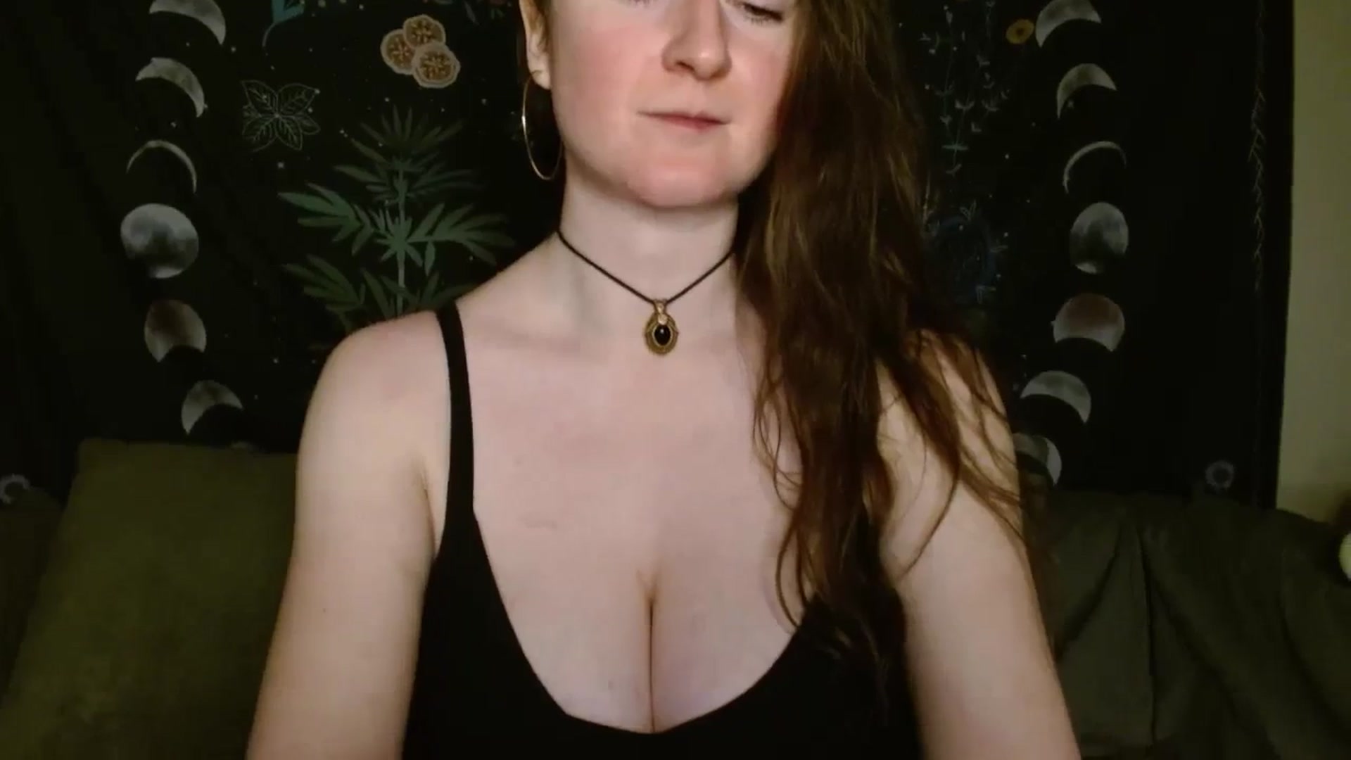 Gallery image thumbnail from RadiantLacy's myfreecams stream on, 03/09/2024, 13:37 image 15 of 20