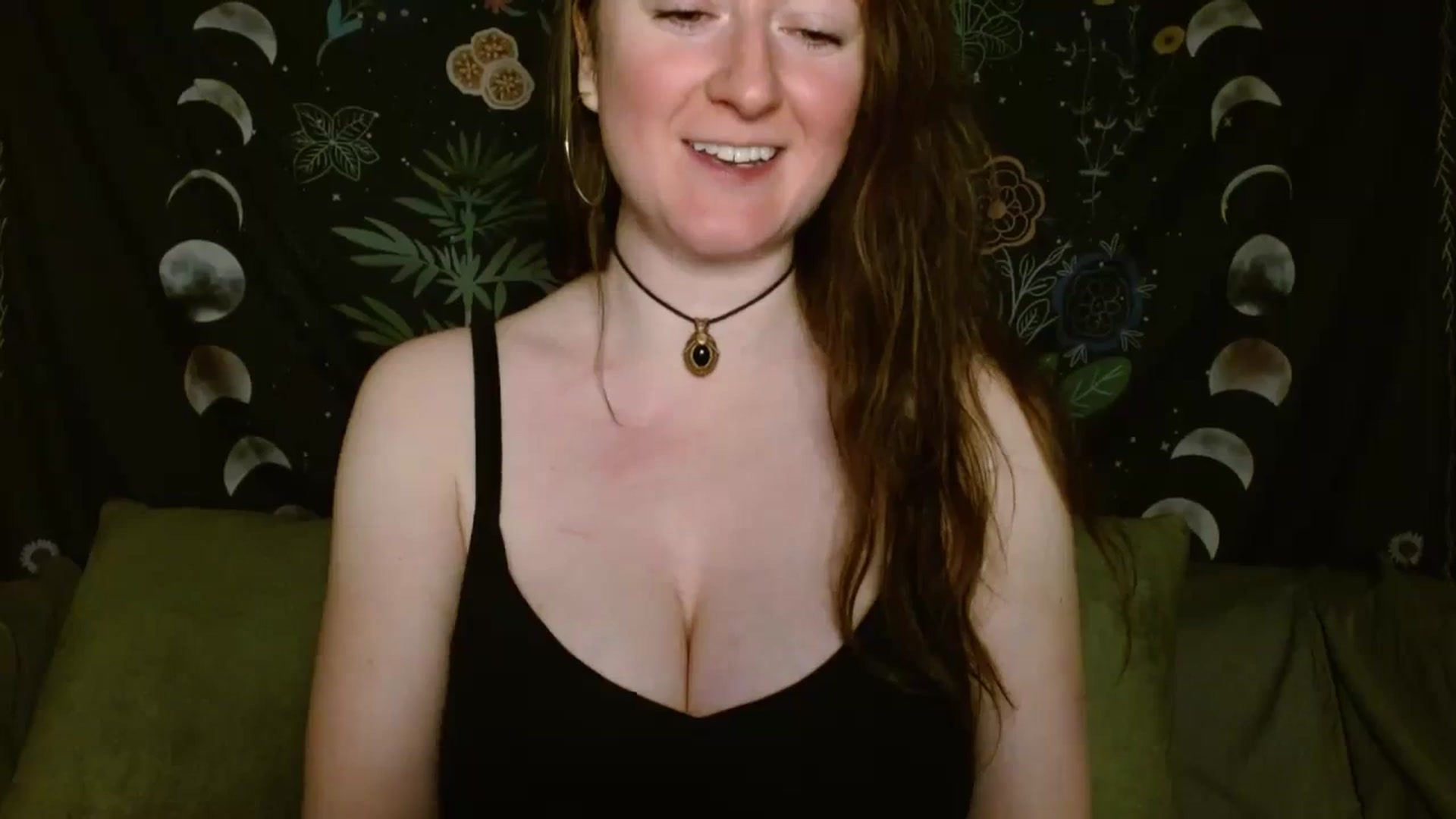 Gallery image thumbnail from RadiantLacy's myfreecams stream on, 03/09/2024, 13:37 image 6 of 20