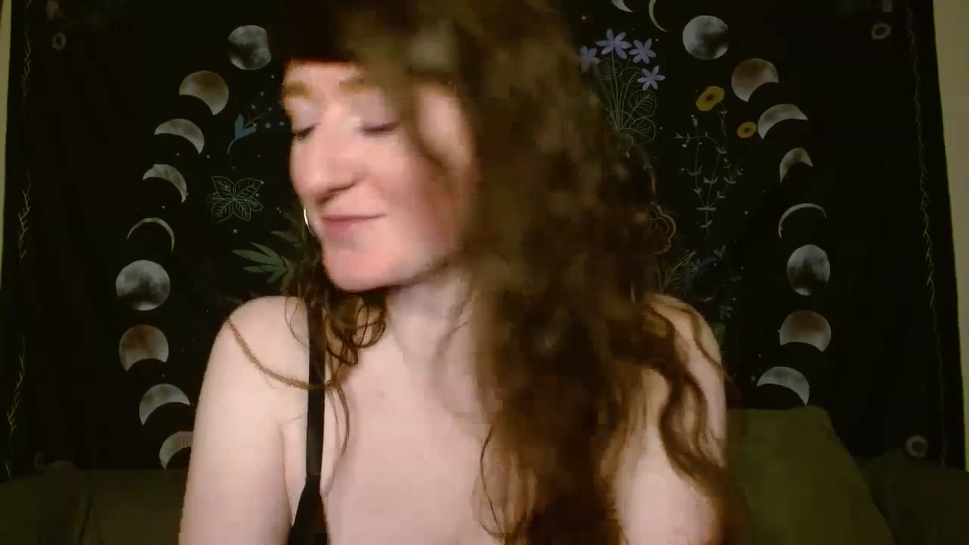 Gallery image thumbnail from RadiantLacy's myfreecams stream on, 03/13/2024, 12:57 image 20 of 20